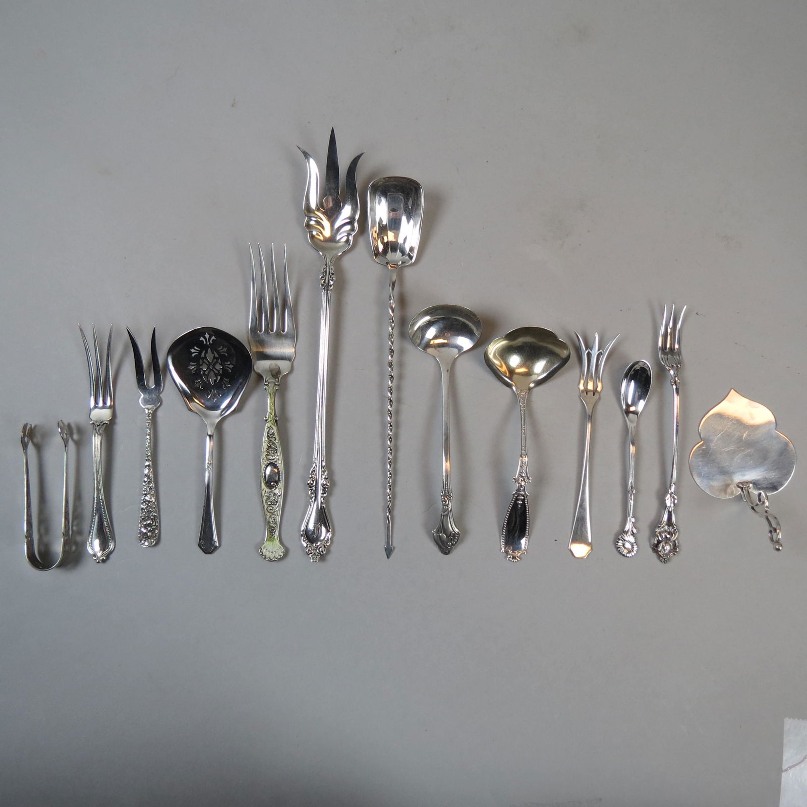 13 Sterling Silver Serving Items (1 of 8)
