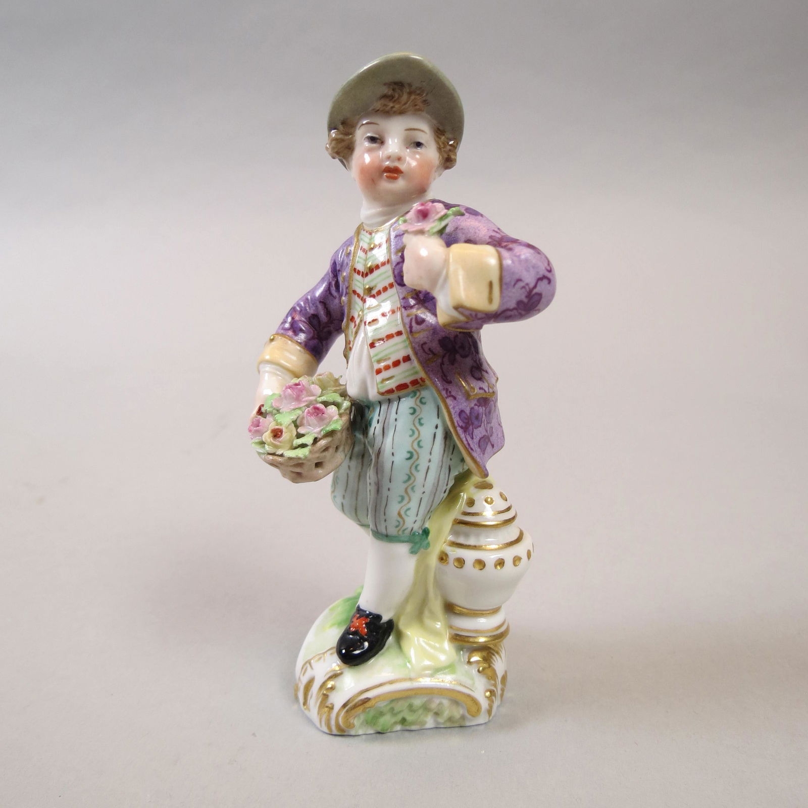 KPM Porcelain Figurine of Flower Seller Boy (1 of 5)