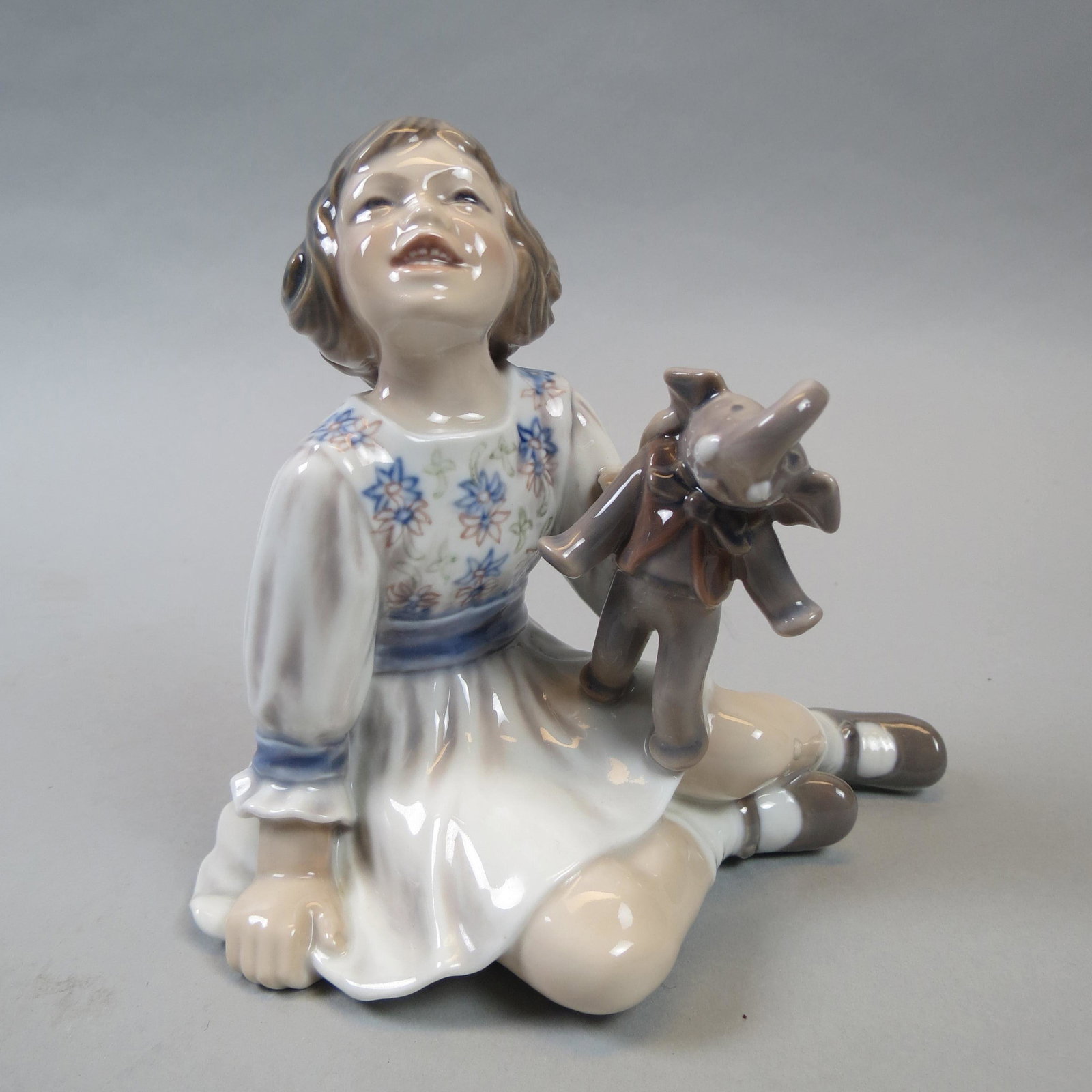Dahl Jensen Figurine Girl with Toy Elephant",": #1204, 6, excellent.