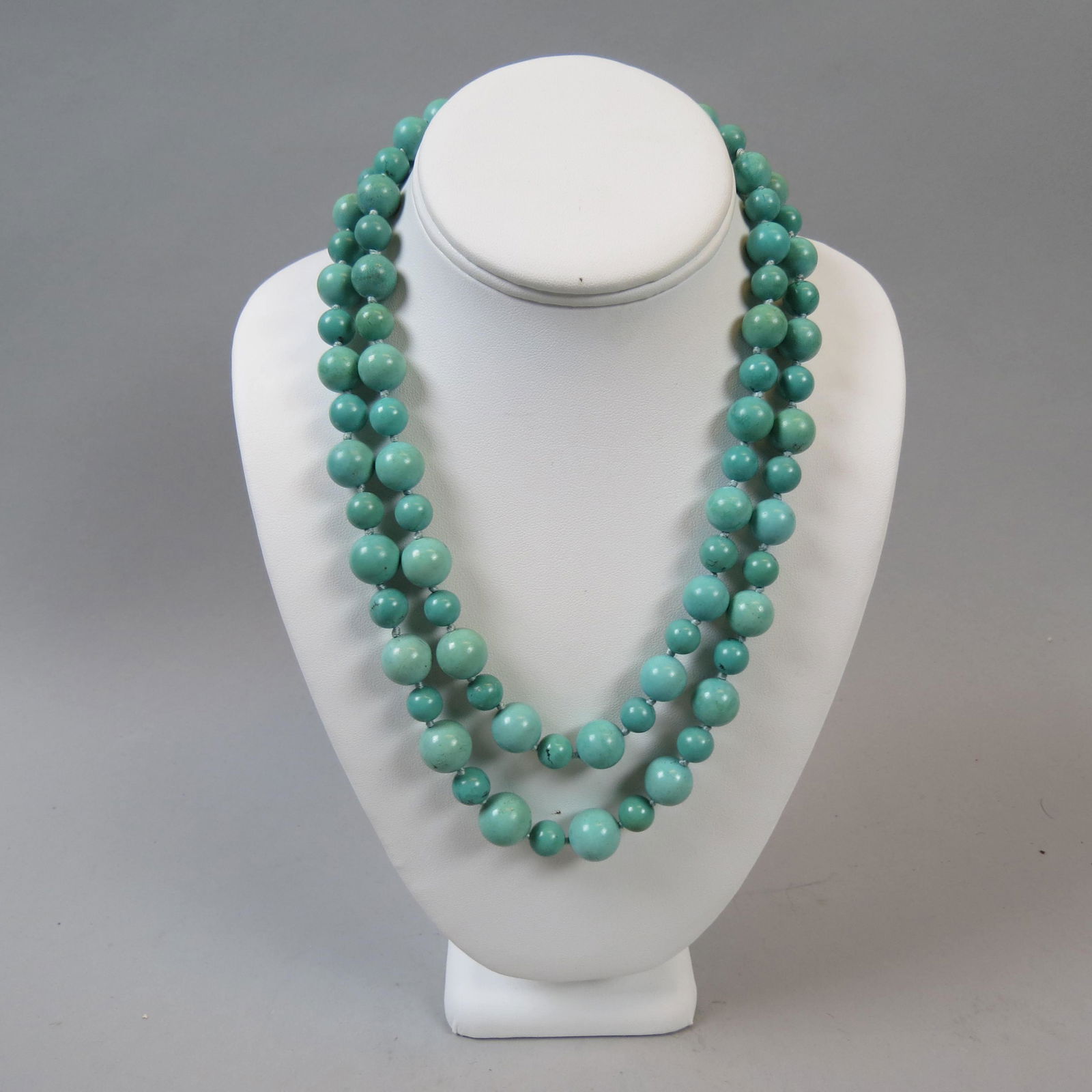 Turquoise Bead Necklace (1 of 5)