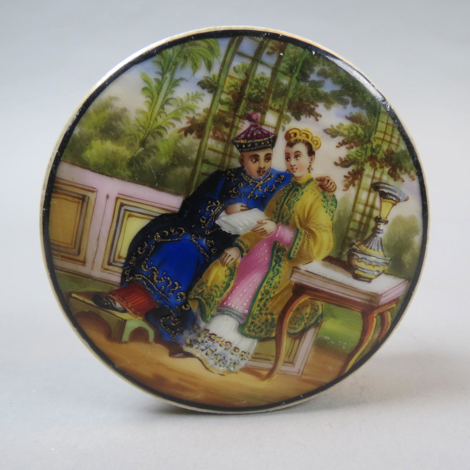 Chinese Export Hand Painted Porcelain Box (1 of 5)