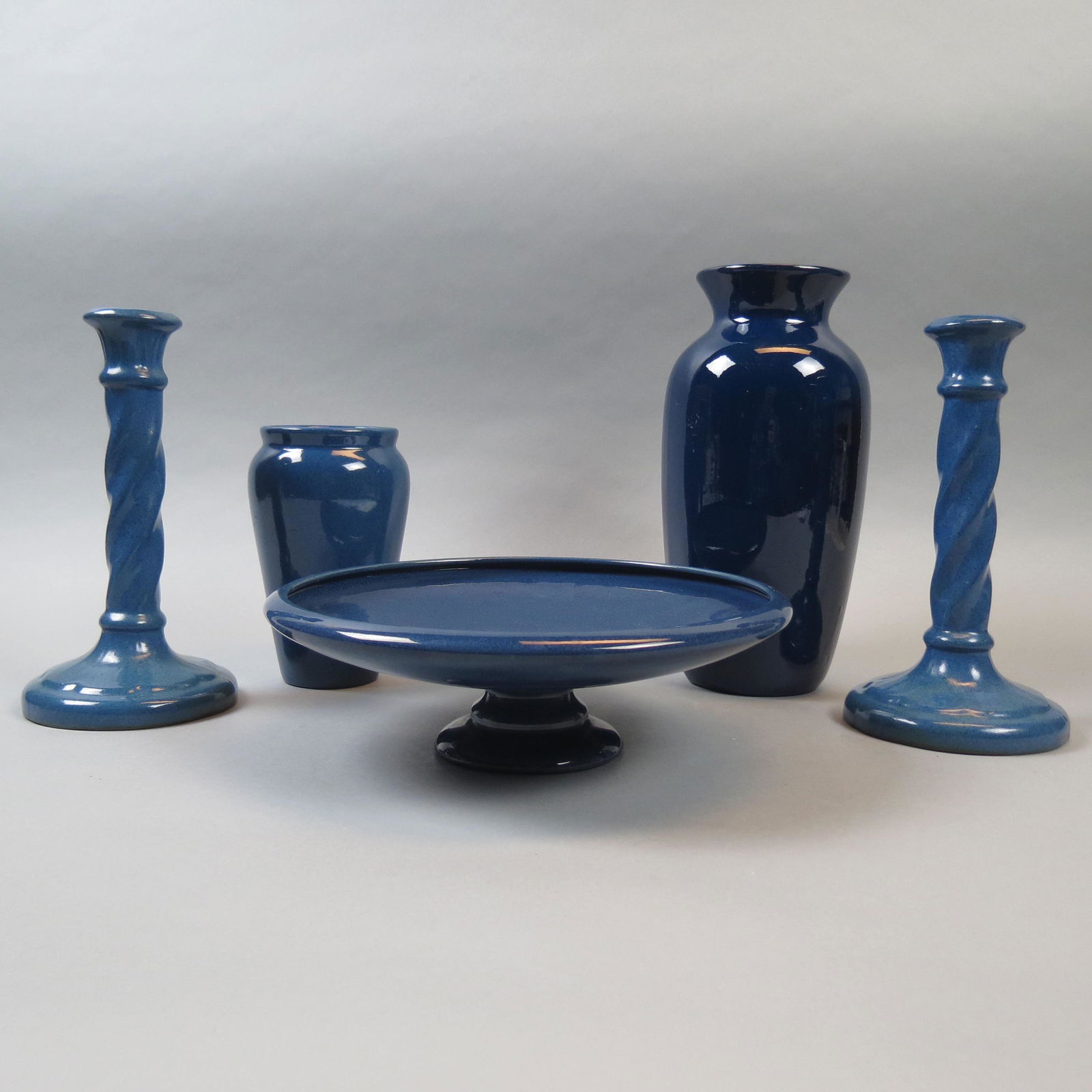 5 pcs. Blue Art Pottery (1 of 4)