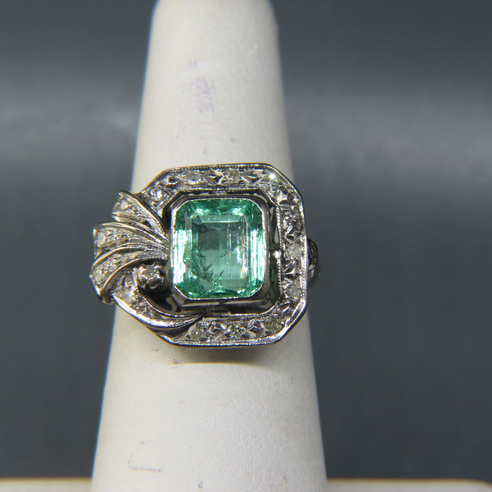 Emerald & Diamond 14K Gold Ring (1 of 5)