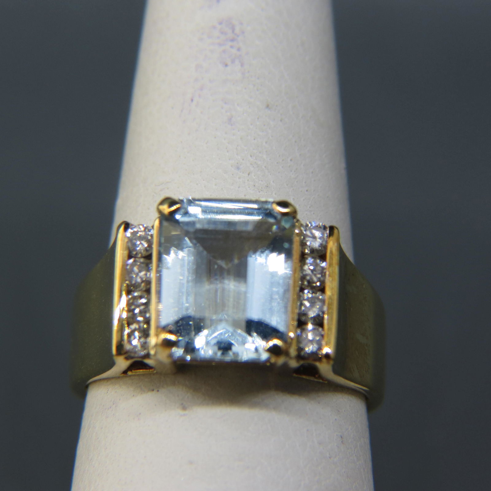 Aquamarine & Diamond 14K Gold Ring (1 of 8)