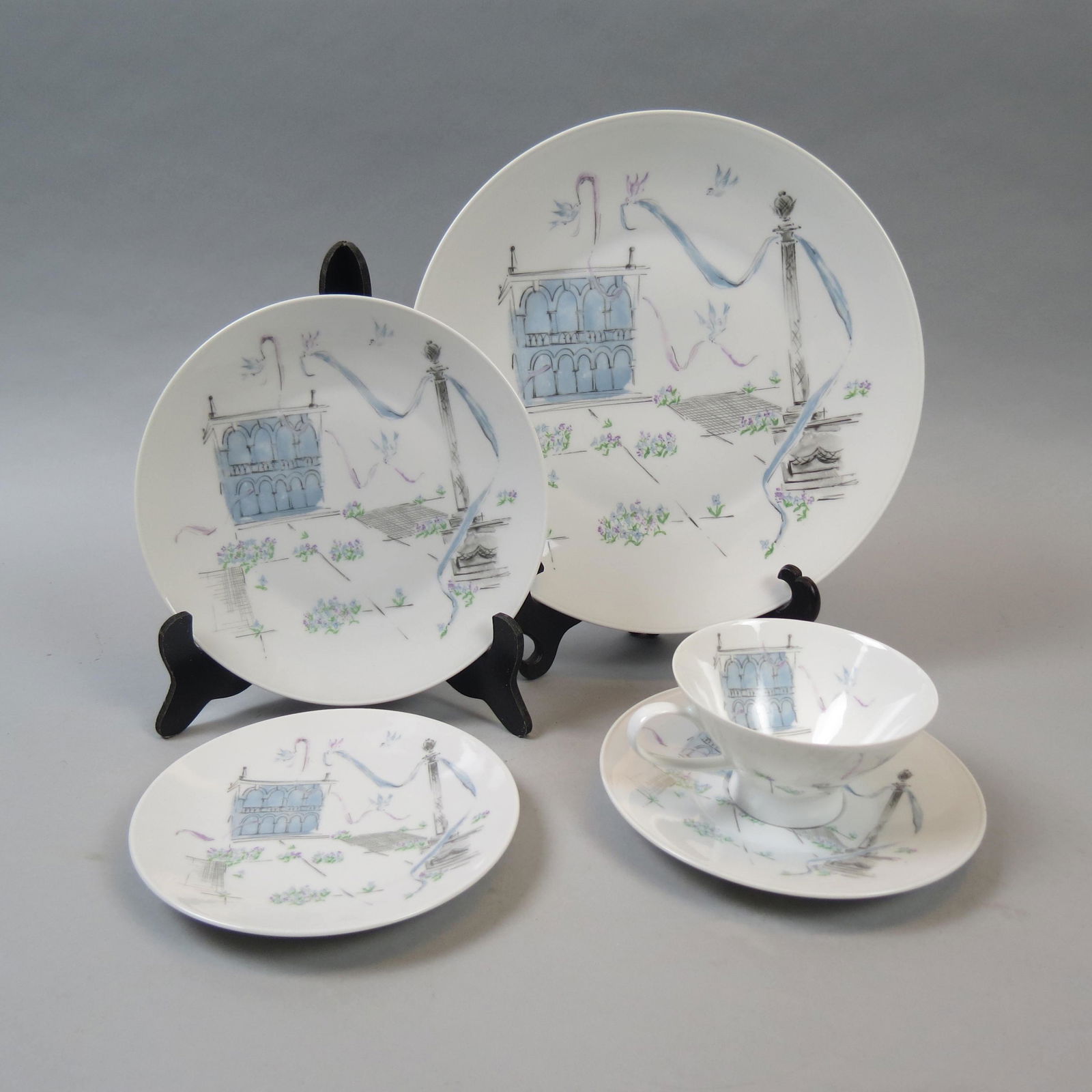 31 pcs. Rosenthal China Set by Raymond Loewy (1 of 5)