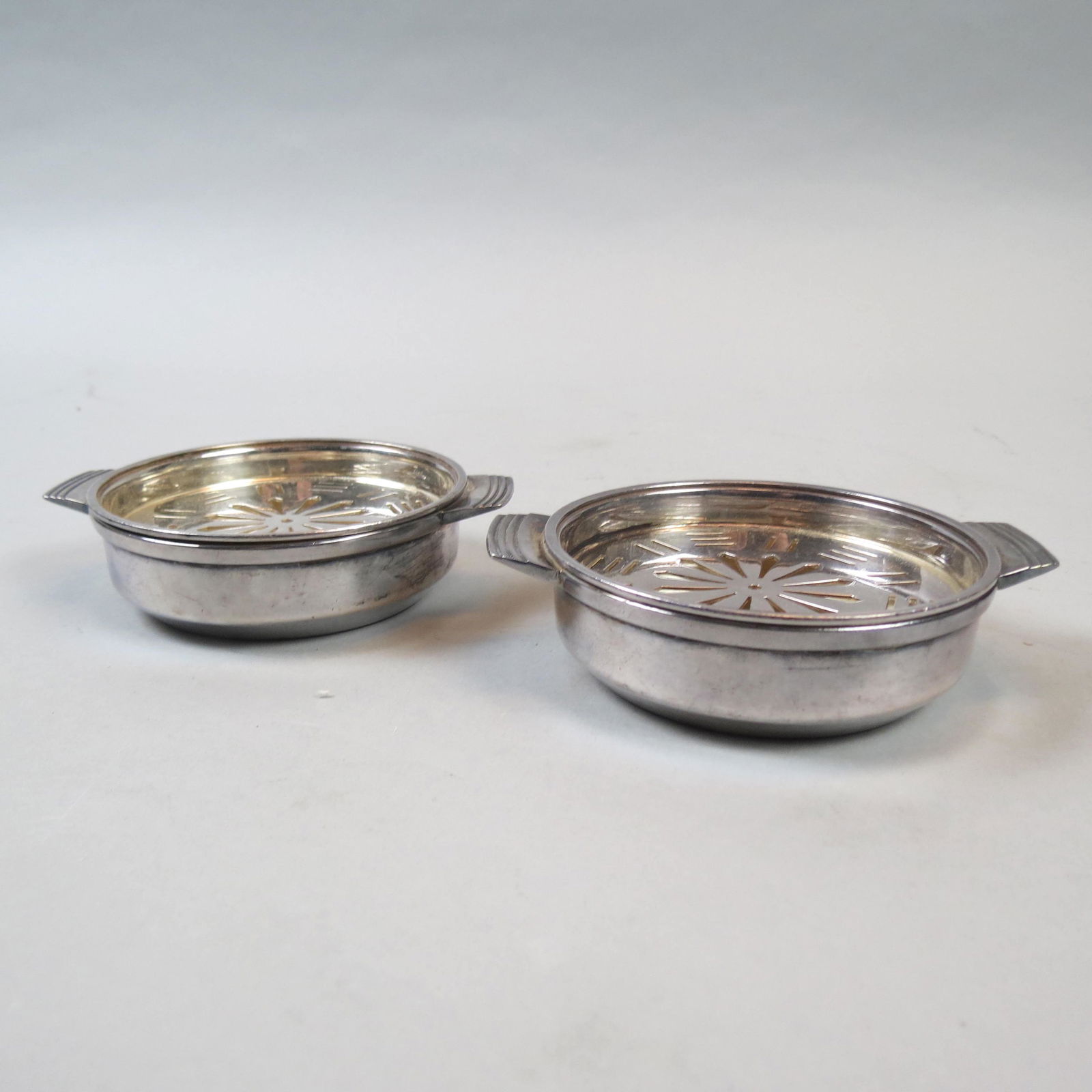 Pair of Elkington Silverplate Cunard Butter Dishes (1 of 5)