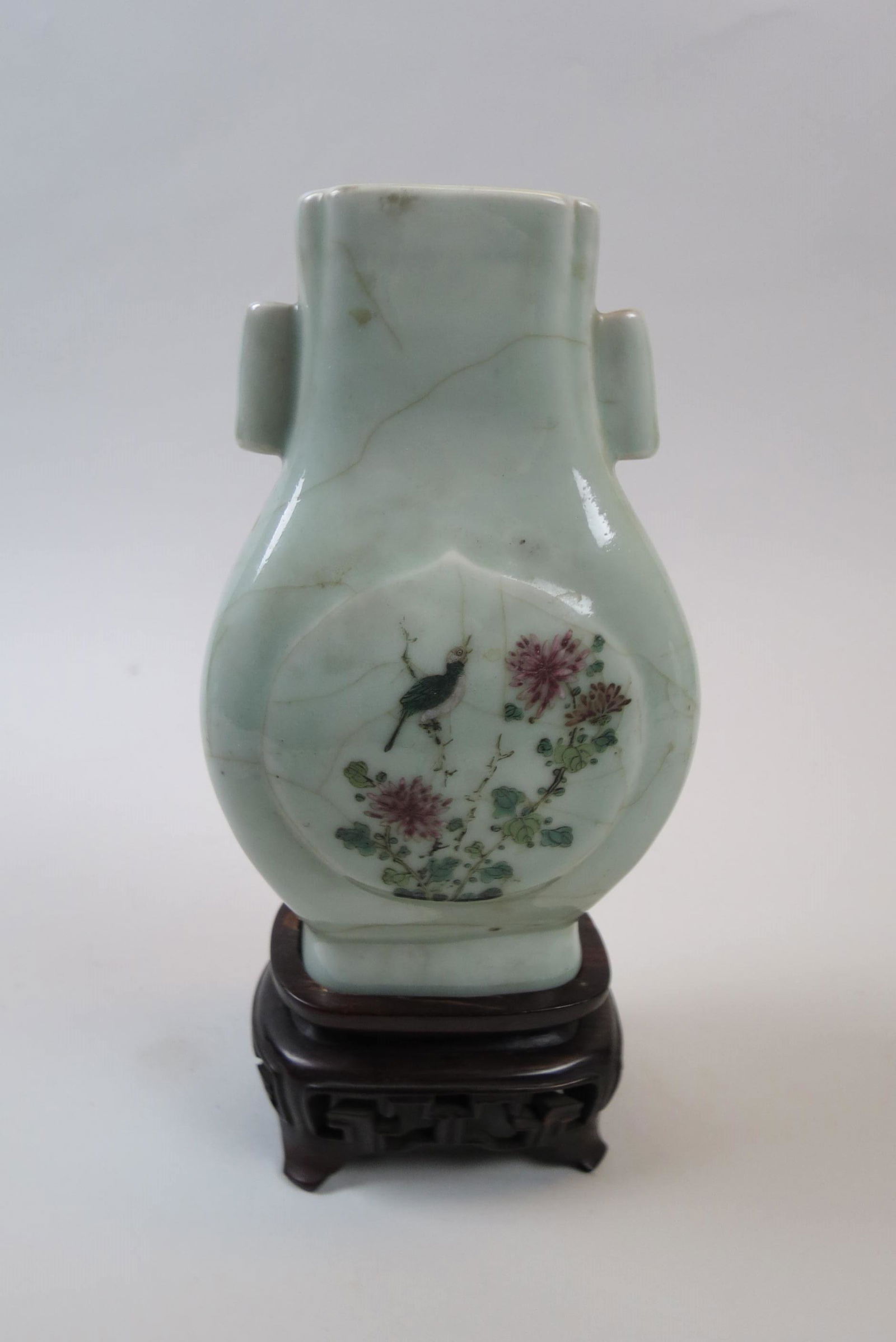 Chinese Early Qing Dynasty Celadon Arrow Vase, (1 of 13)