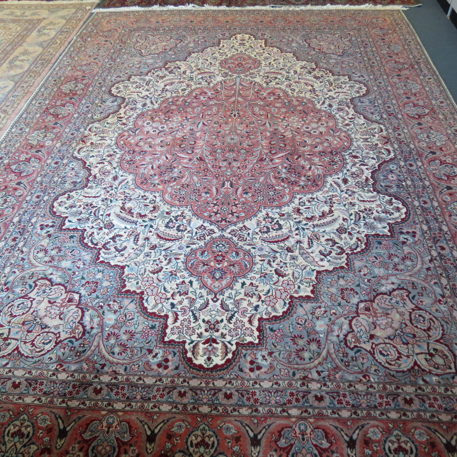 Mahal Persian Handmade Room Size Rug, (1 of 9)