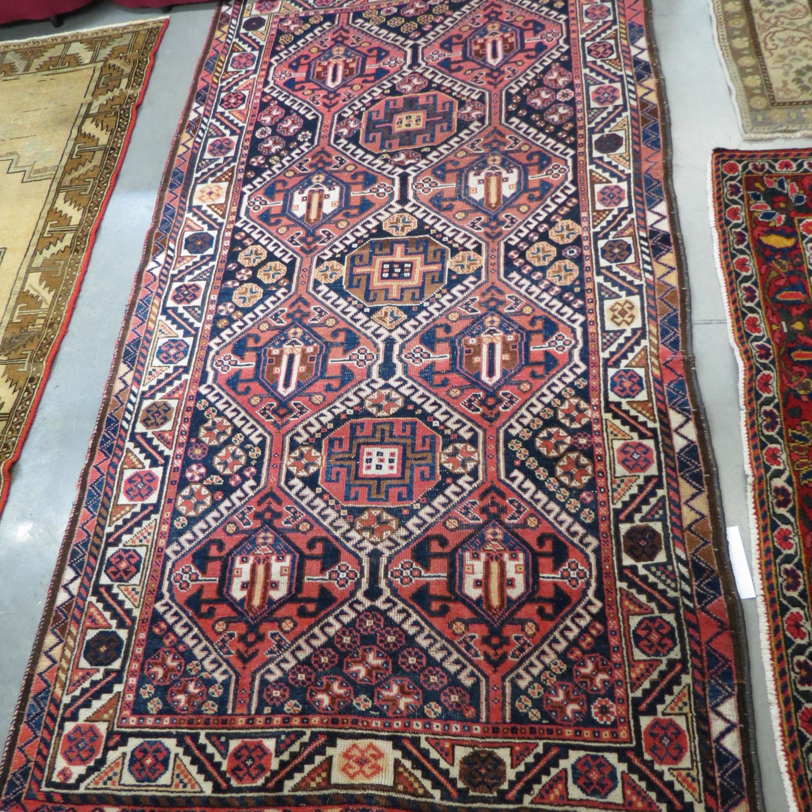 Shiraz Persian handmade Rug, (1 of 5)