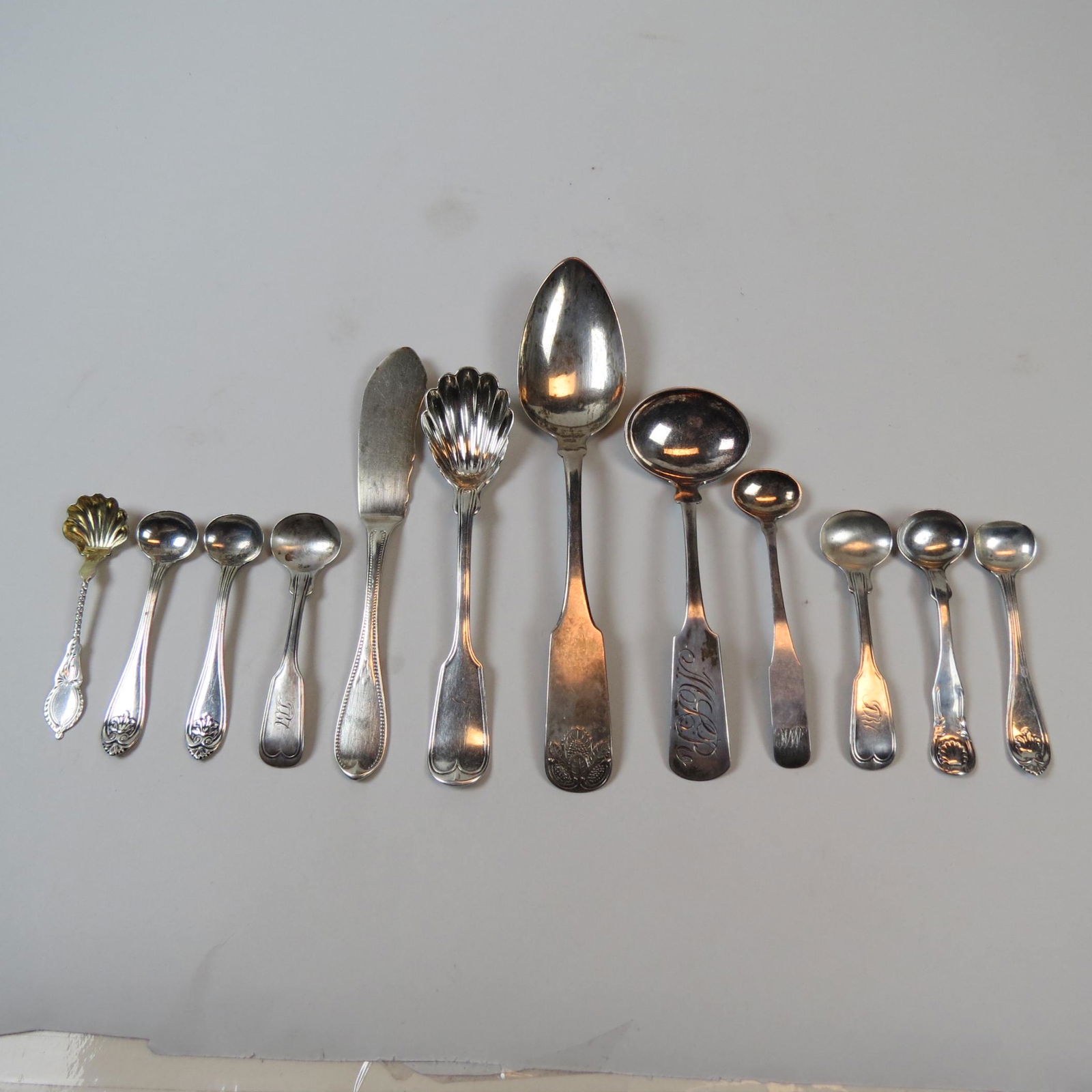 12 American Coin Silver Serving Items, (1 of 6)