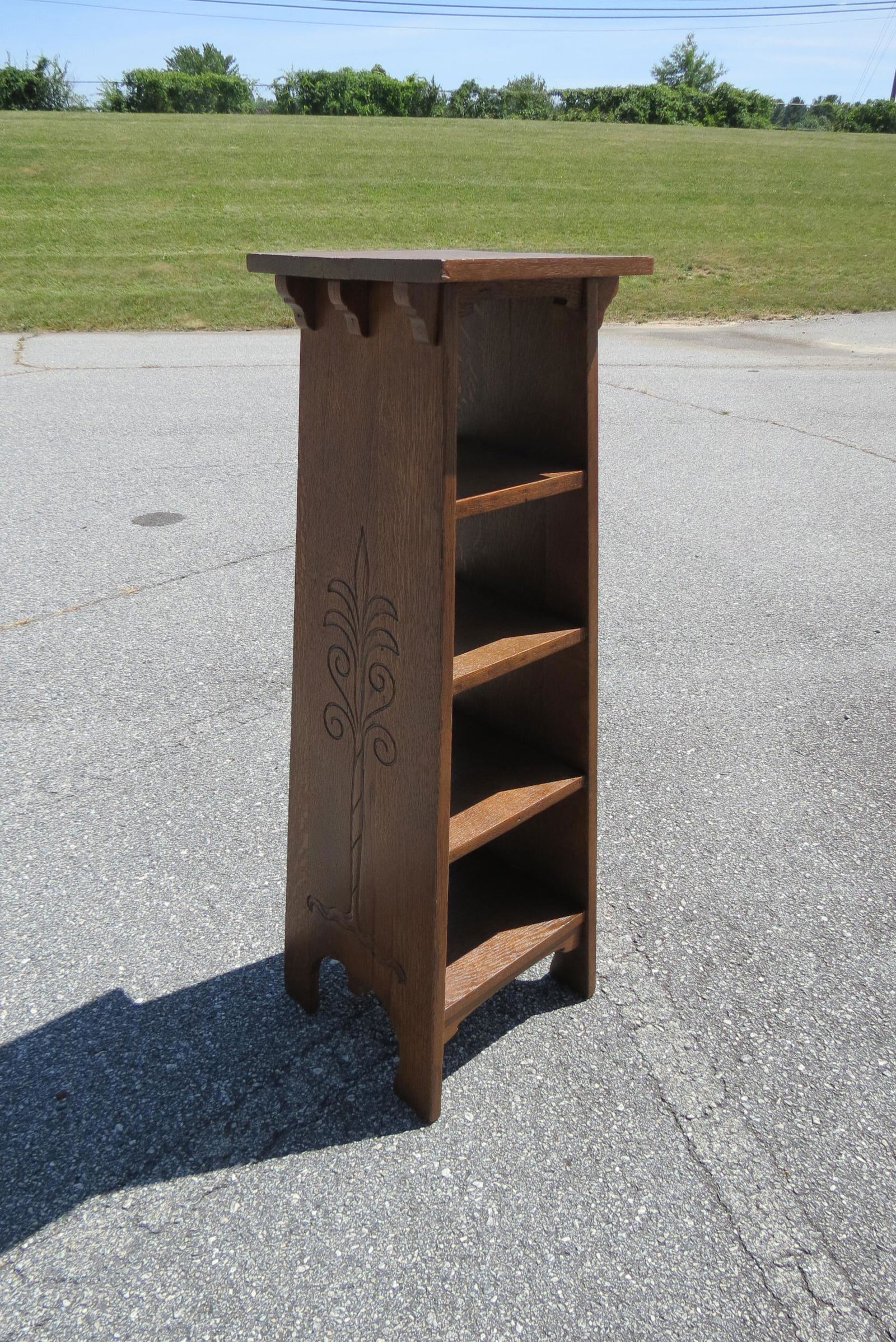 Gustav Stickley Tree of Life Oak Magazine Stand, (1 of 5)