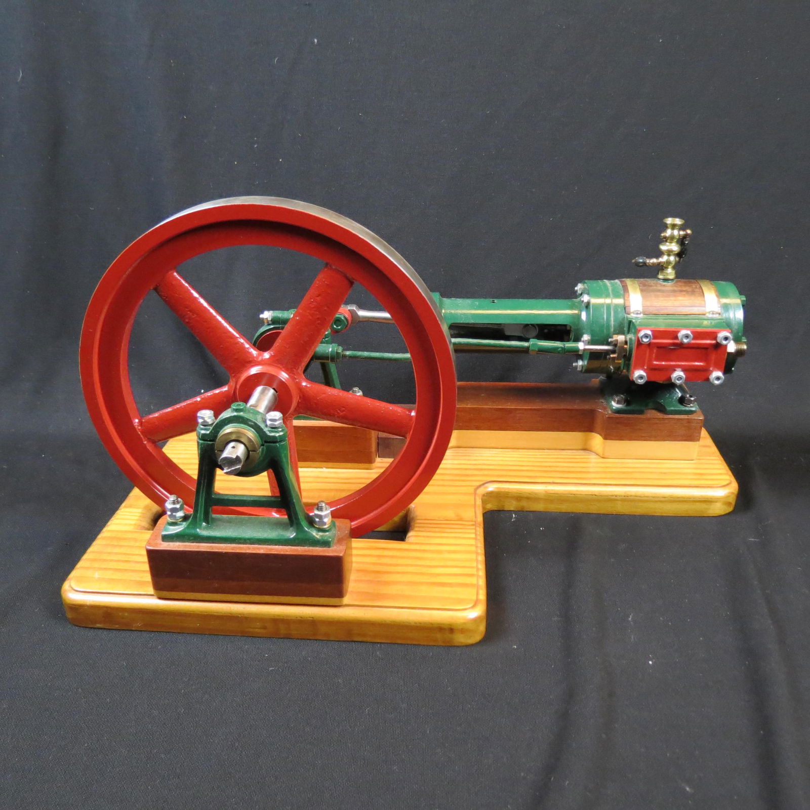 Large Toy Steam Engine, (1 of 7)