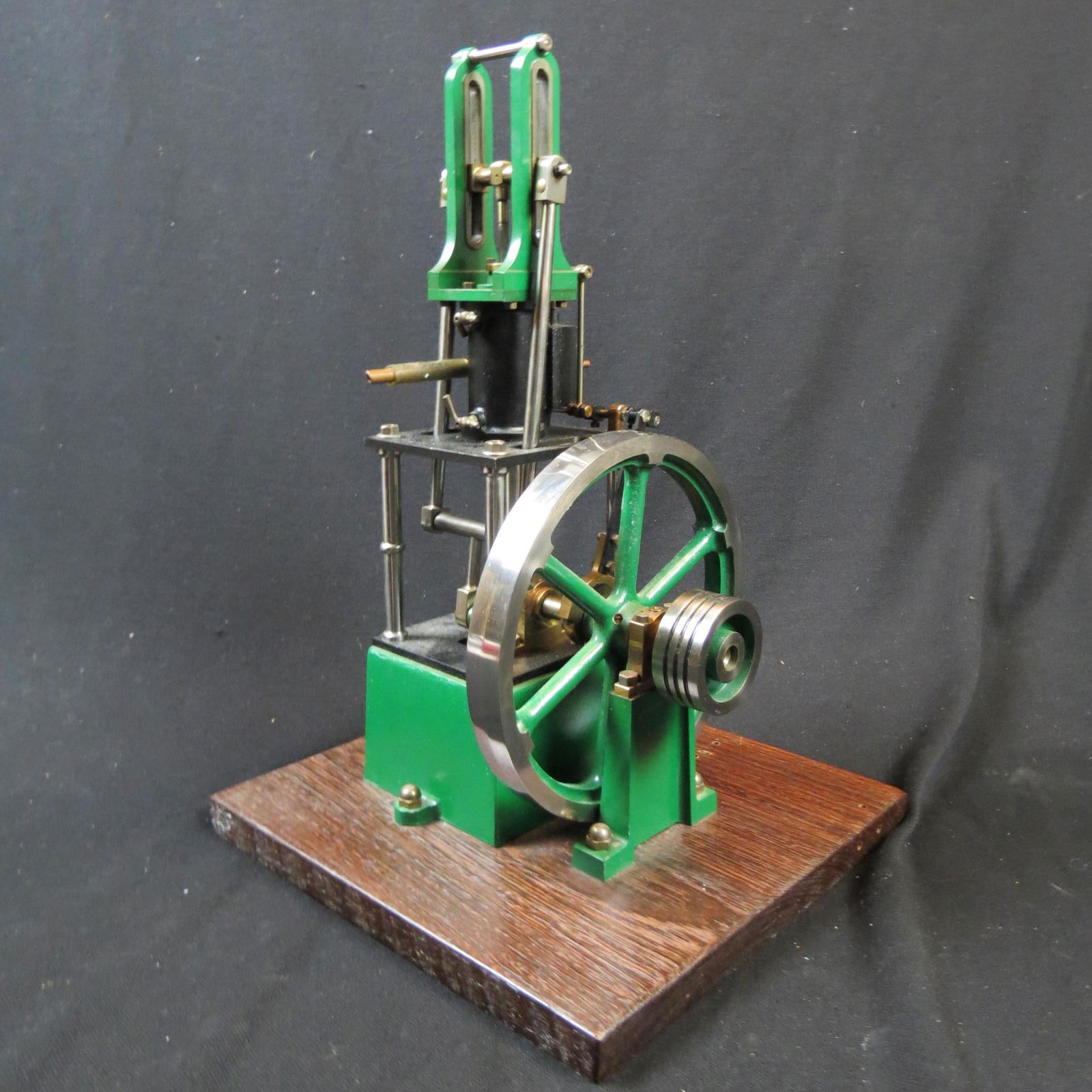 Stuart James Coomber, England, Model Steam Engine, (1 of 8)