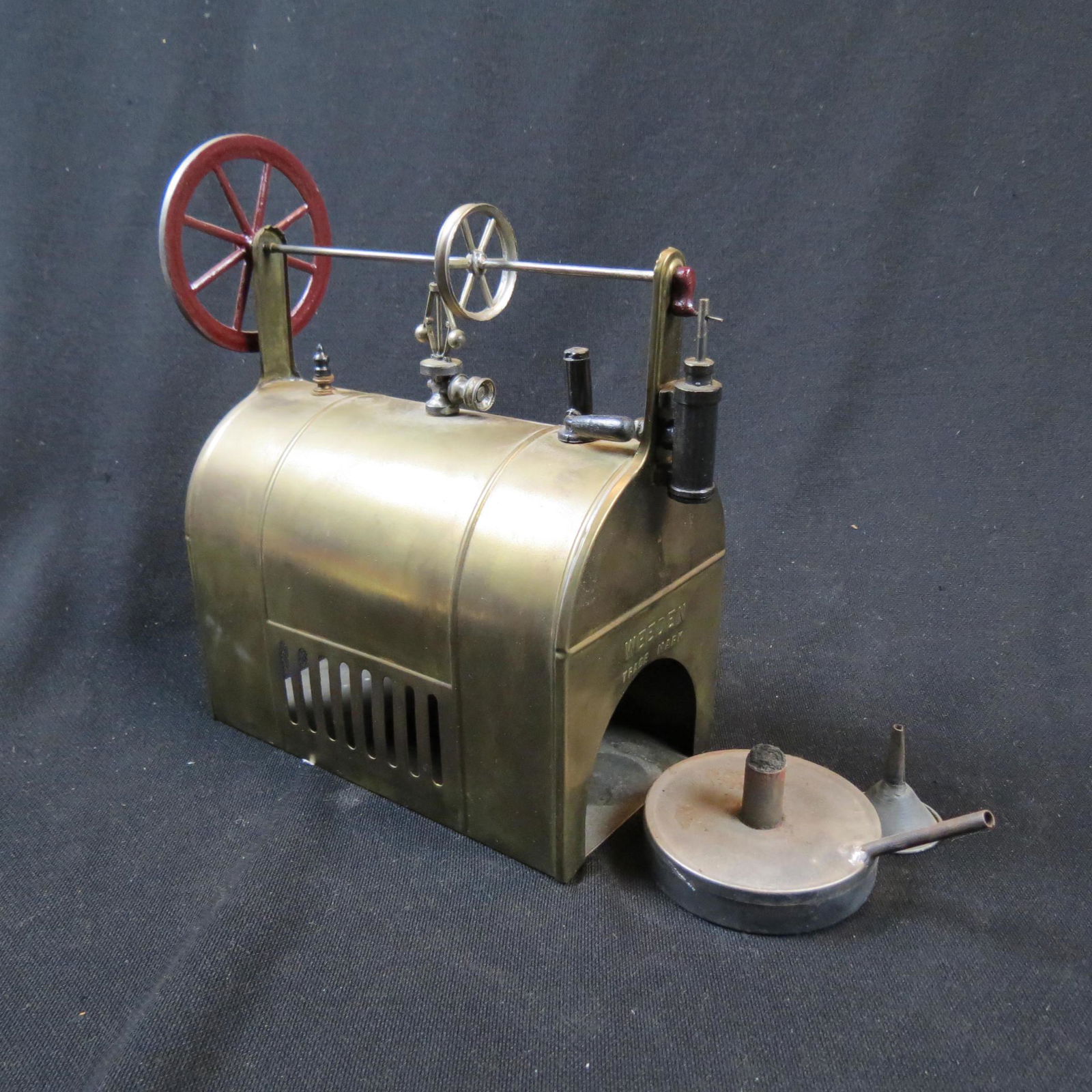 Weeden Toy Steam Engine, (1 of 10)
