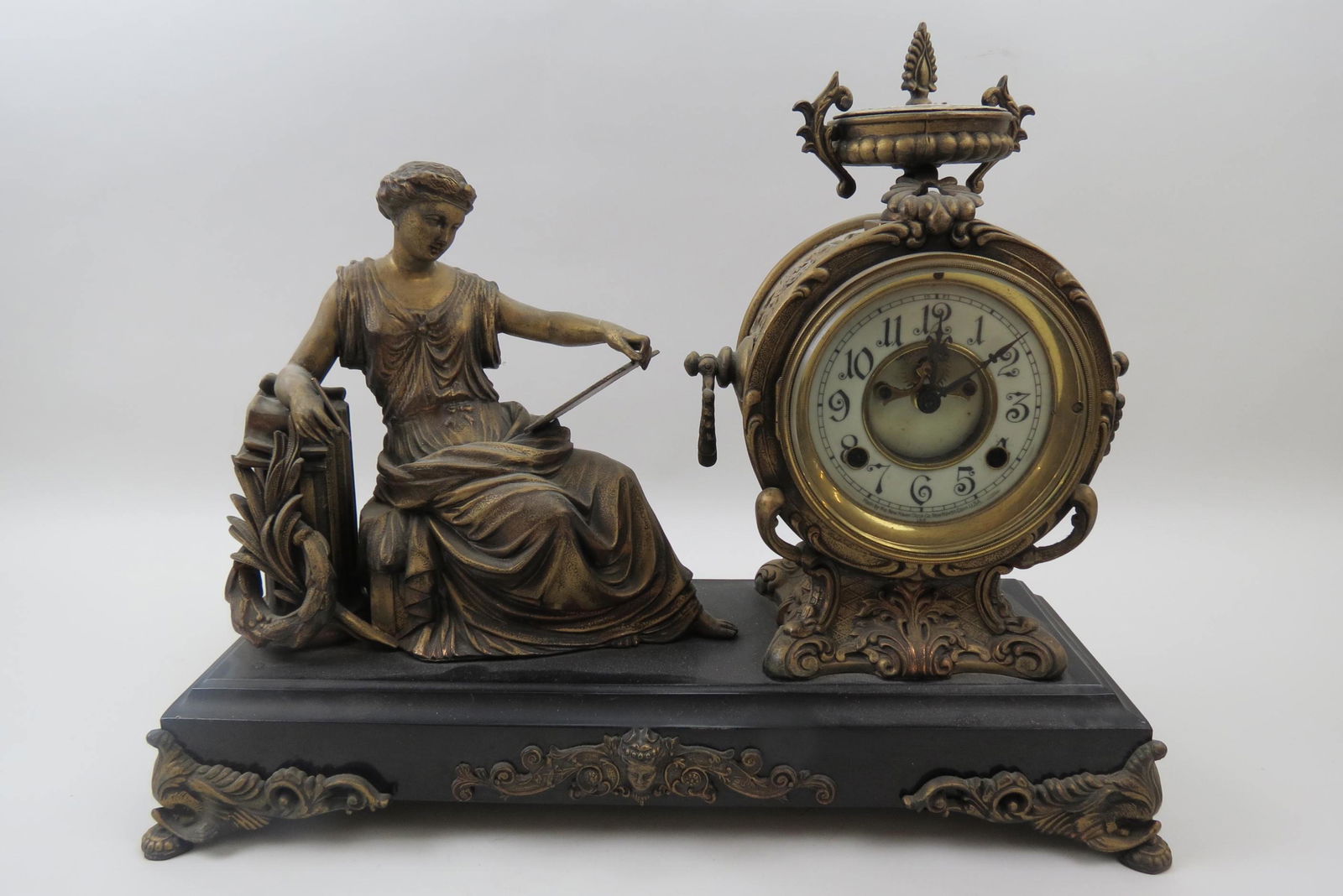 New Haven Figural Mantle Clock, (1 of 6)