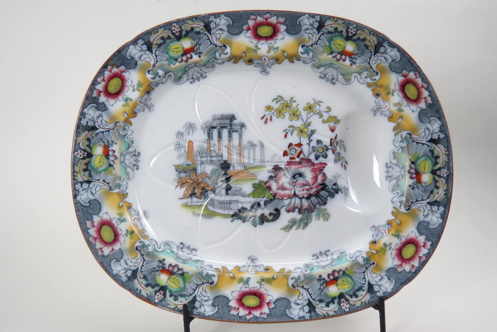 English Ironstone Platter "Cleopatra", (1 of 8)