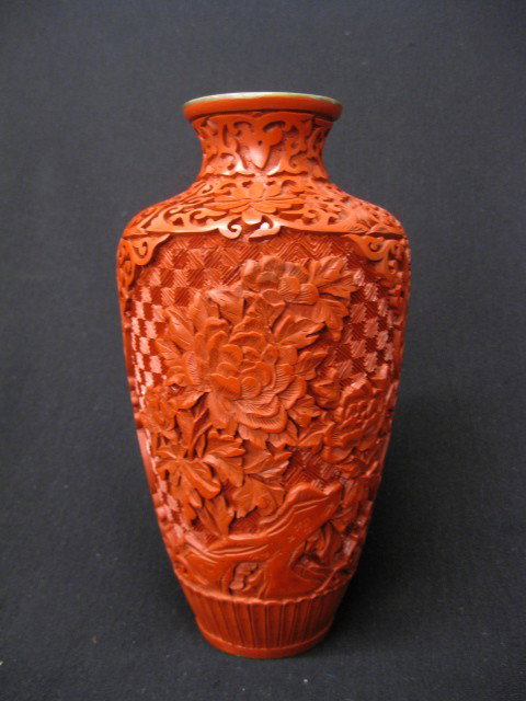 Chinese Cinnabar Vase, floral, 8", excellent.: floral, 8", excellent.