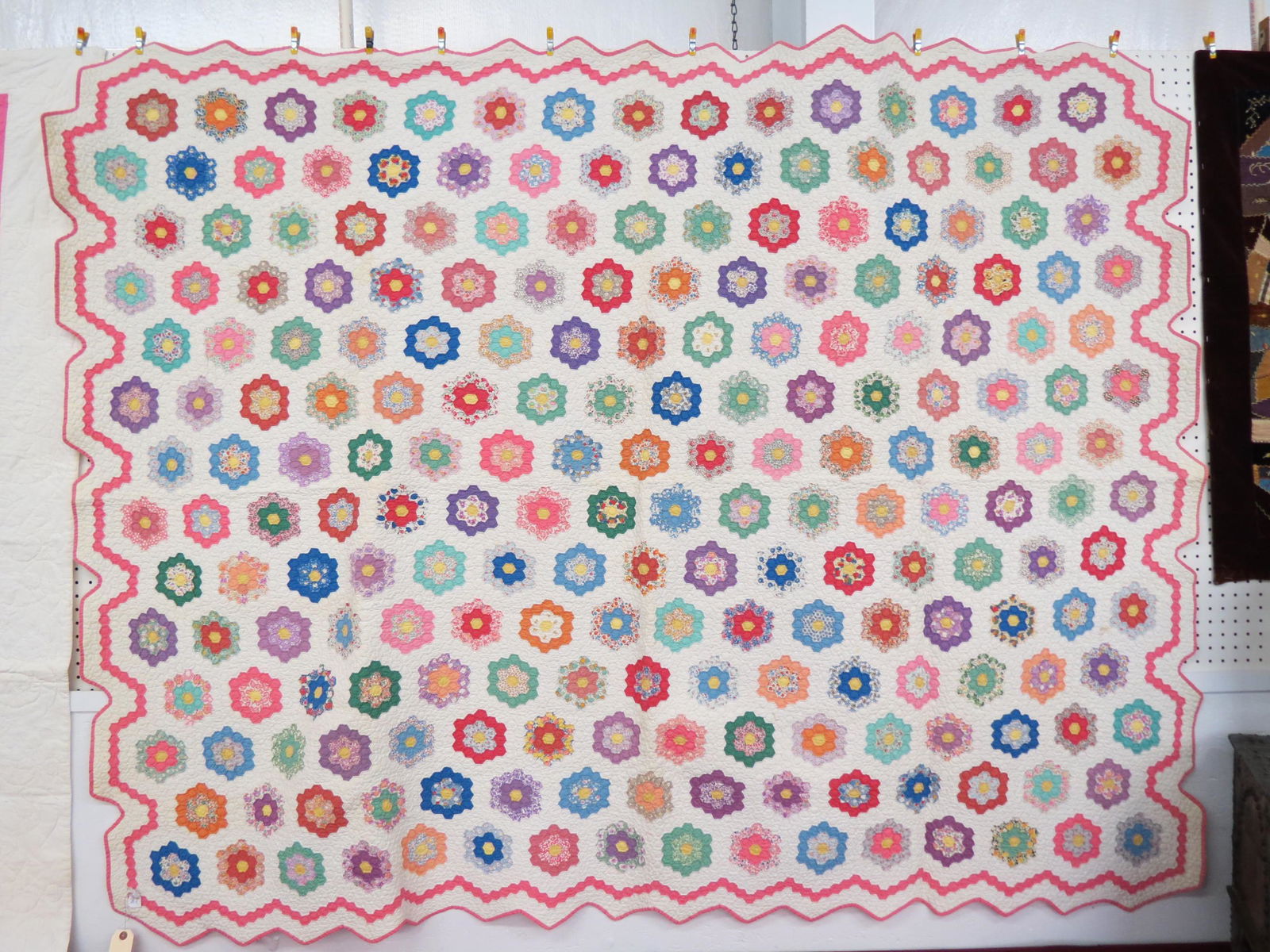 Antique Handmade Quilt, "Grandma's Flower Garden" (1 of 6)