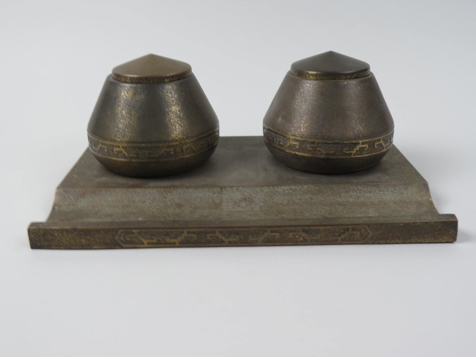 Silvercrest Arts & Crafts Bronze Inkstand, (1 of 6)