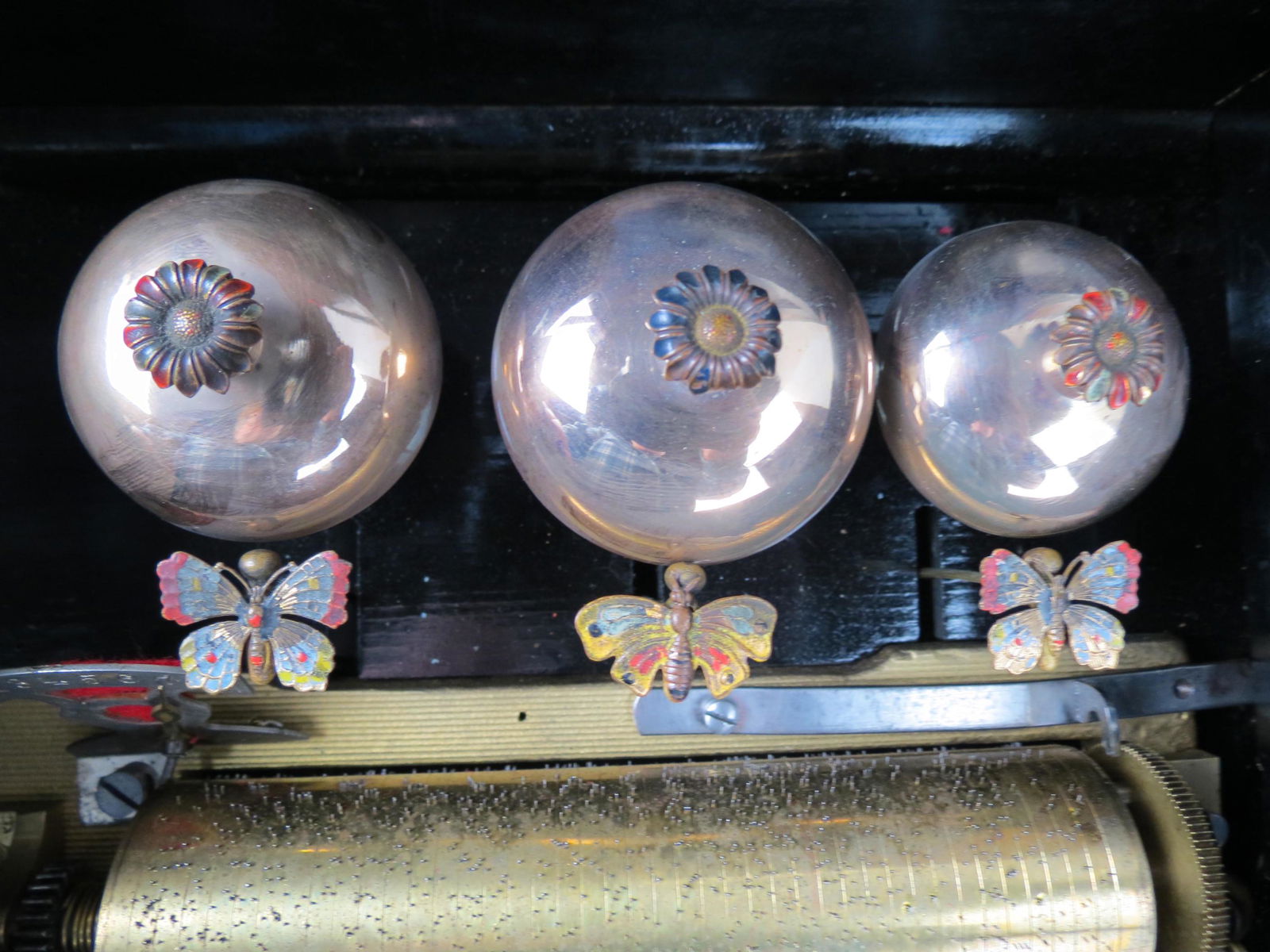 Swiss Victorian Cylinder Music Box with Bells, (1 of 7)