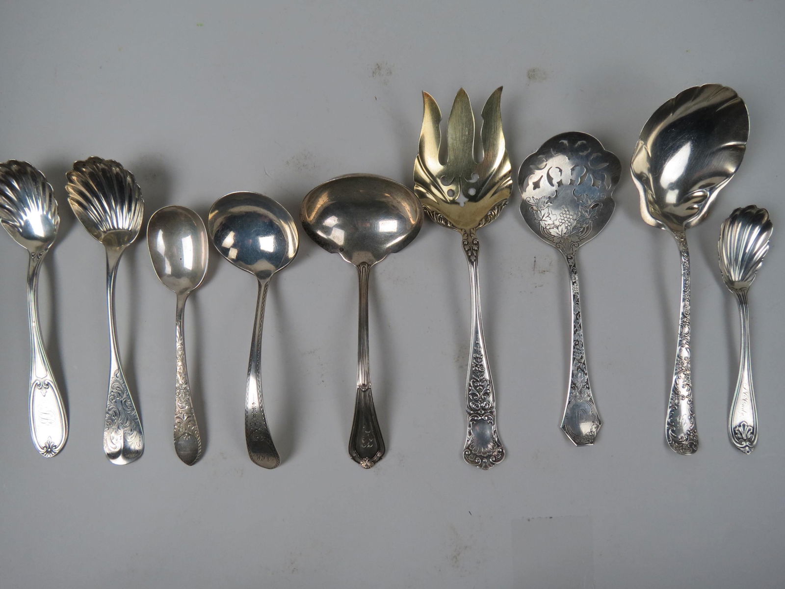 9 Sterling Silver Serving Pieces, (1 of 7)