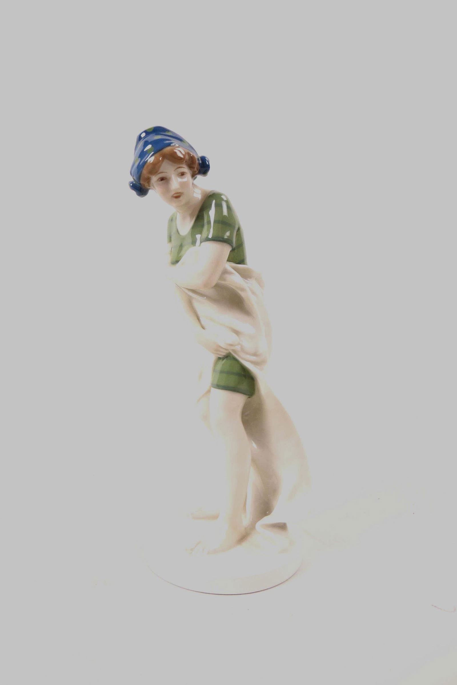 KPM Porcelain Figurine of a Bather, Art Deco style (1 of 5)