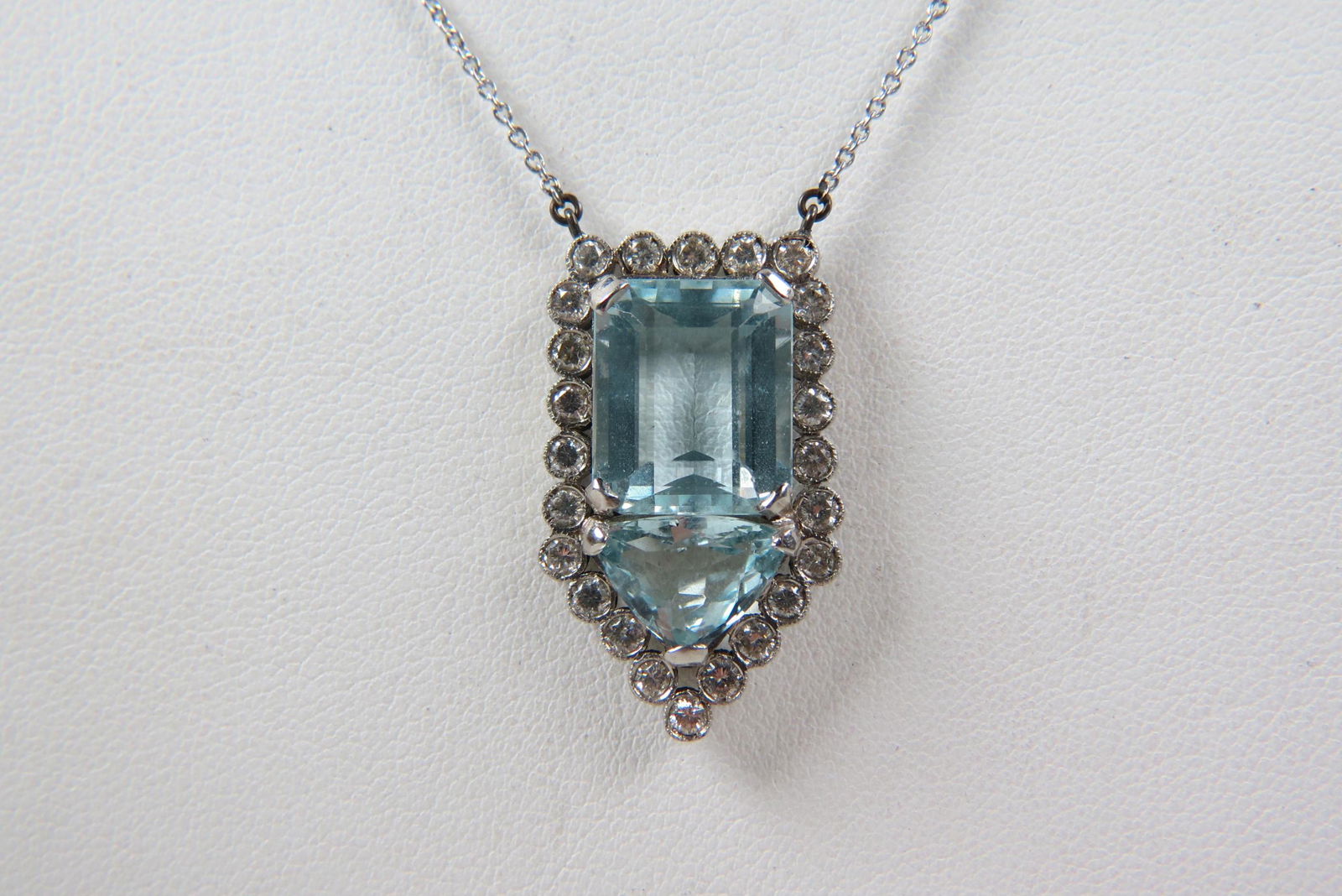 Aquamarine, Diamond & Platinum Necklace, Art Deco, (1 of 6)