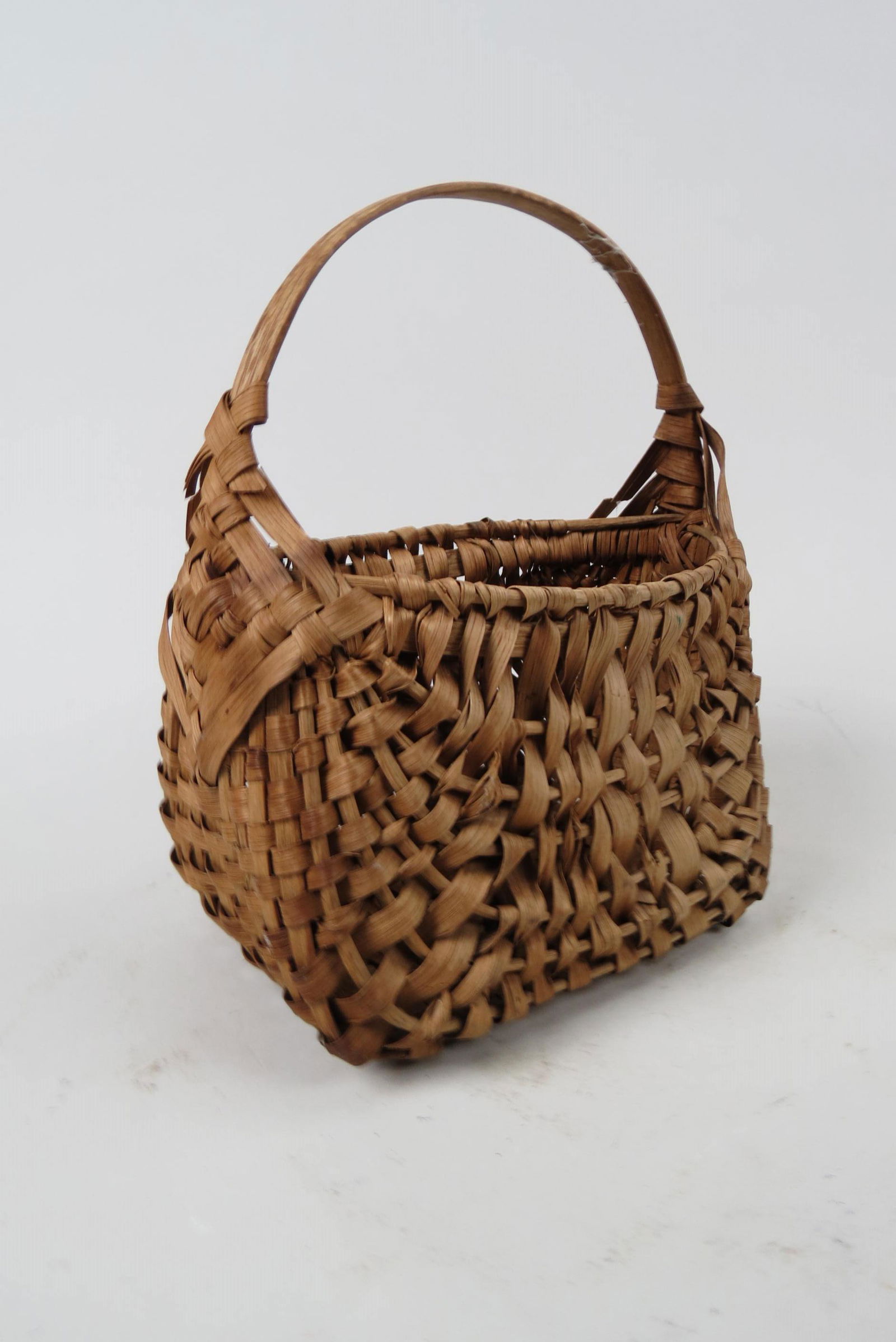 North Carolina Handmade Split Oak Egg Basket, (1 of 4)