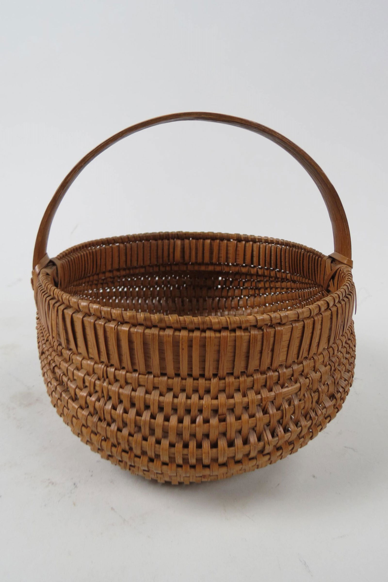 Antique Handmade Split Oak Buttock Basket, (1 of 5)