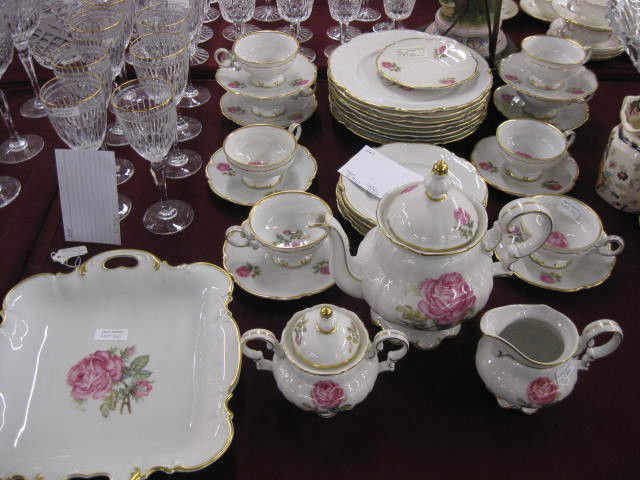 32 pcs. Hutschenreuther "Dundee" China Service, in: includes coffee set, dessert tray, cups & saucers, cake & dinner plates, rose with gold trim, excellent.