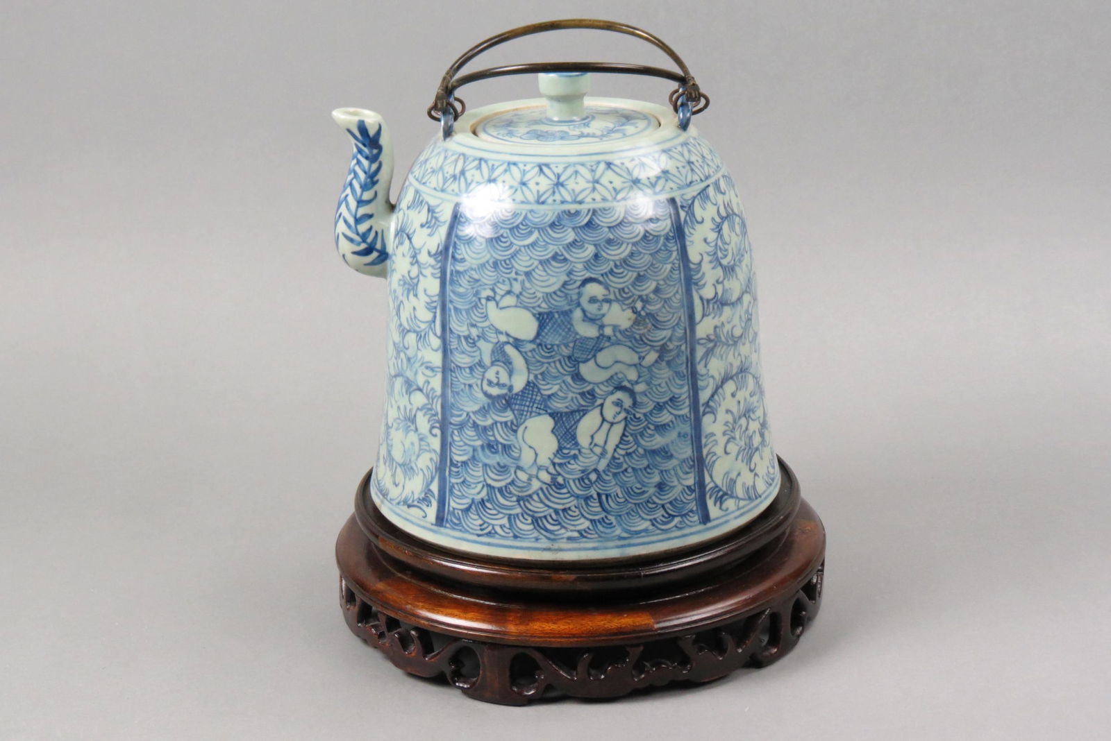 Chinese Blue & White Porcelain Large Tea Kettle, (1 of 6)