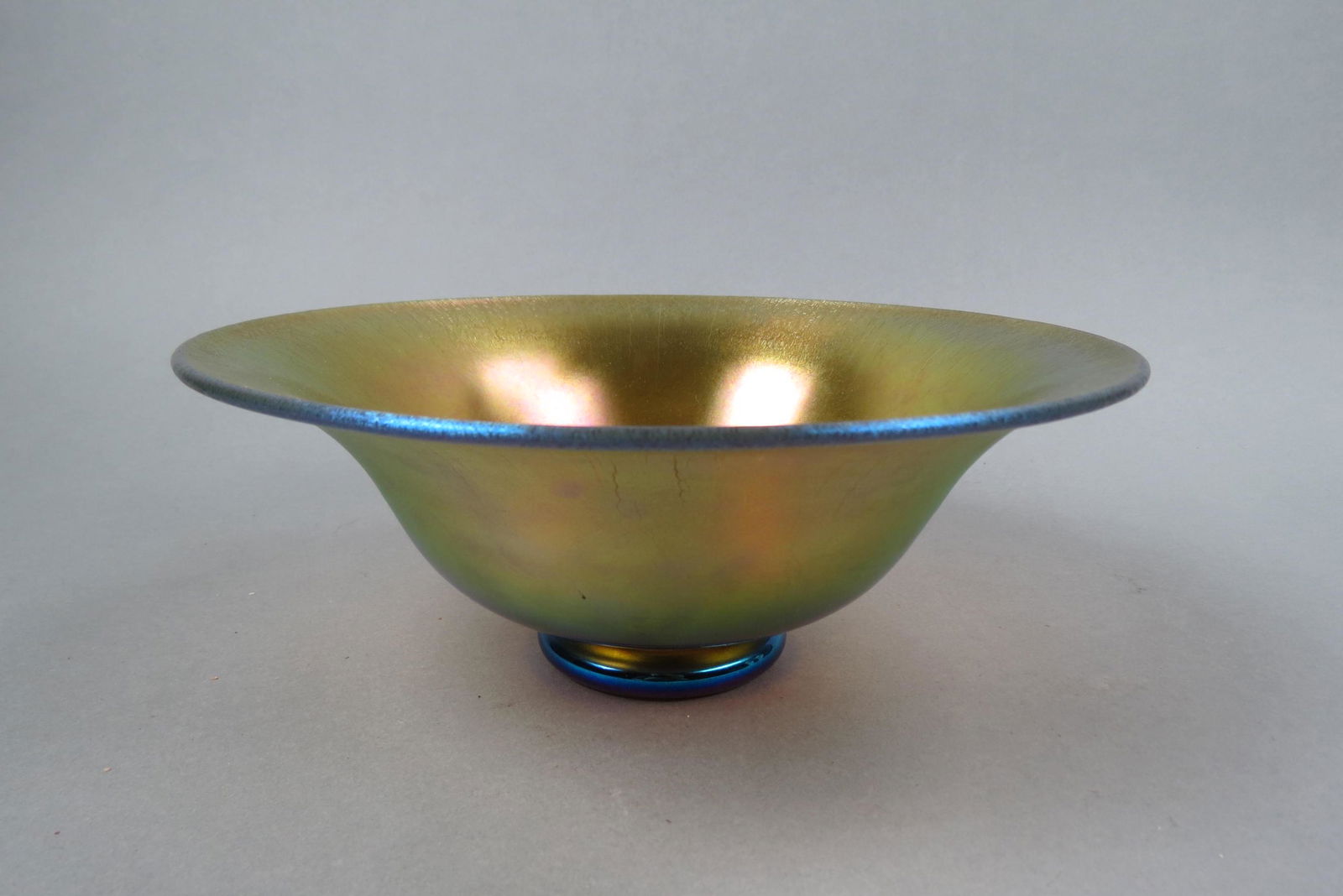 Steuben Aurene Art Glass Centerpiece Bowl, (1 of 7)