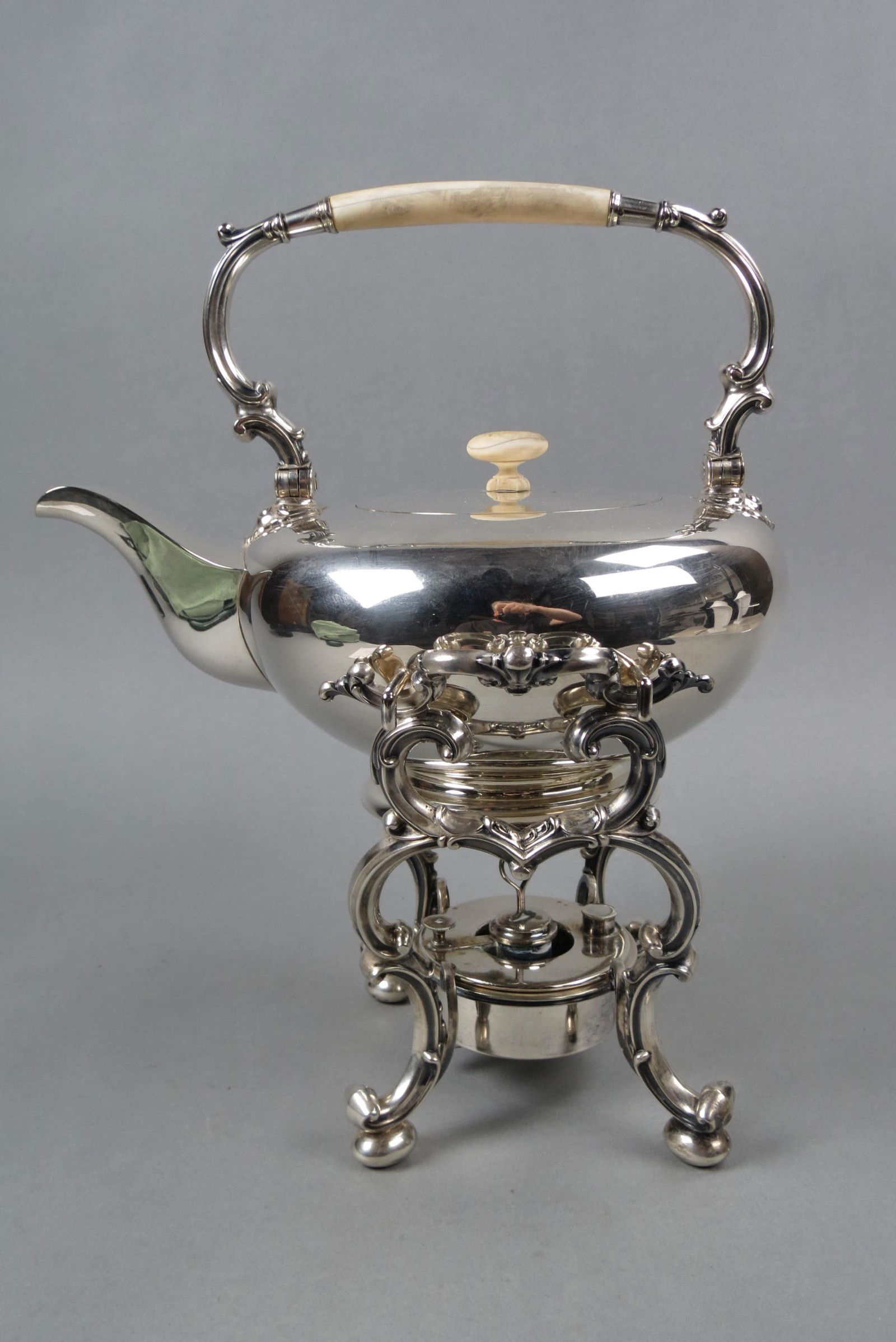 Berlin Silver Hot Water Kettle on Stand, (1 of 5)