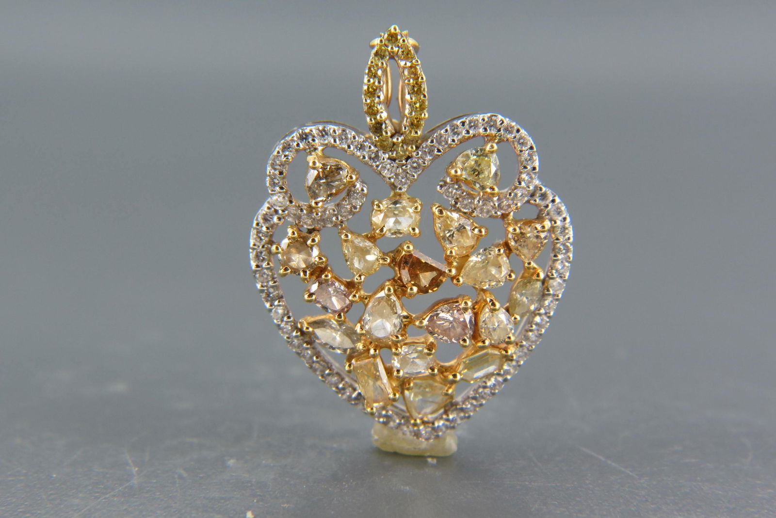 Diamond 18K Gold Heart Pendant with 96 Diamonds, (1 of 6)