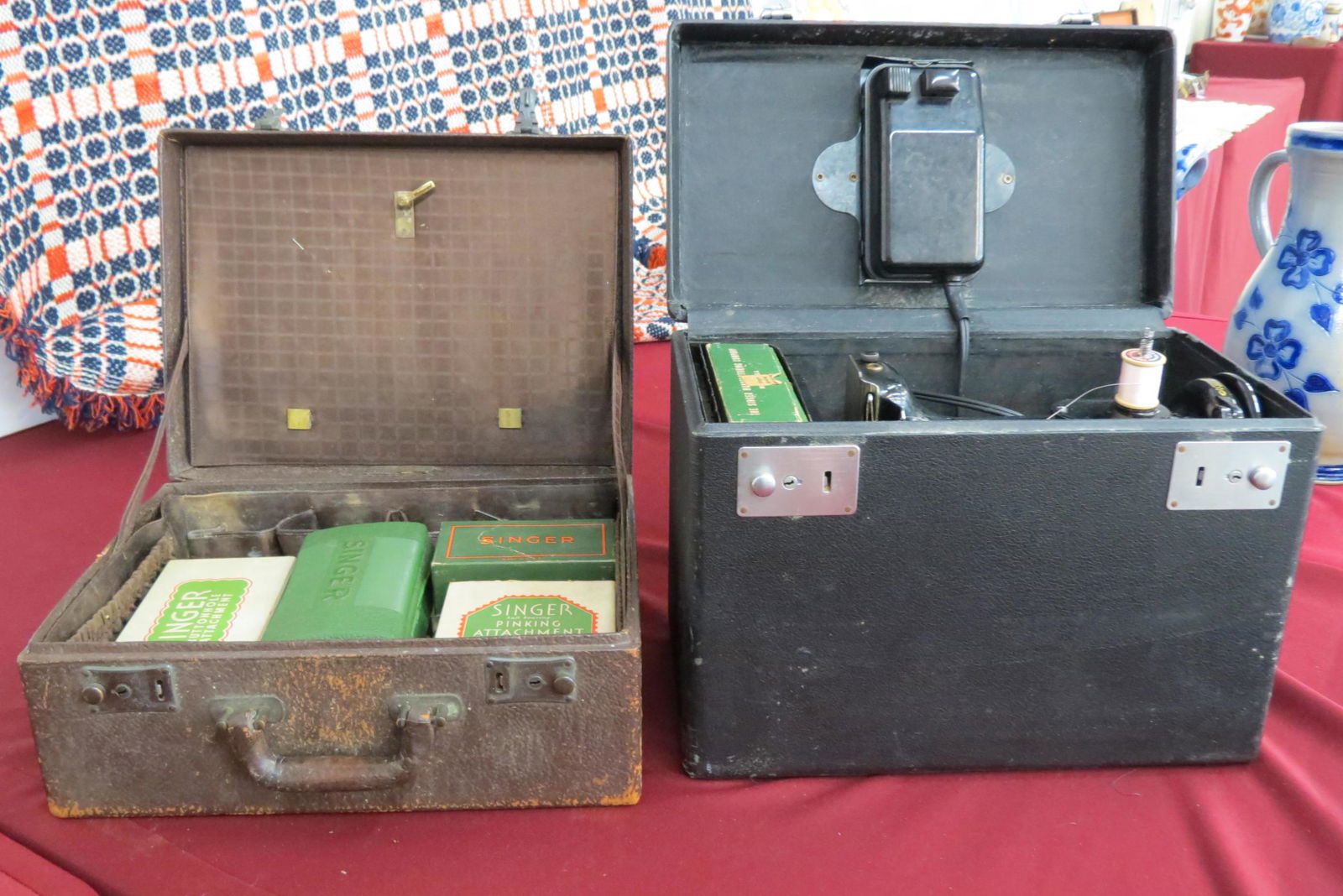 Singer Featherweight Sewing Machine, 1953, (1 of 7)