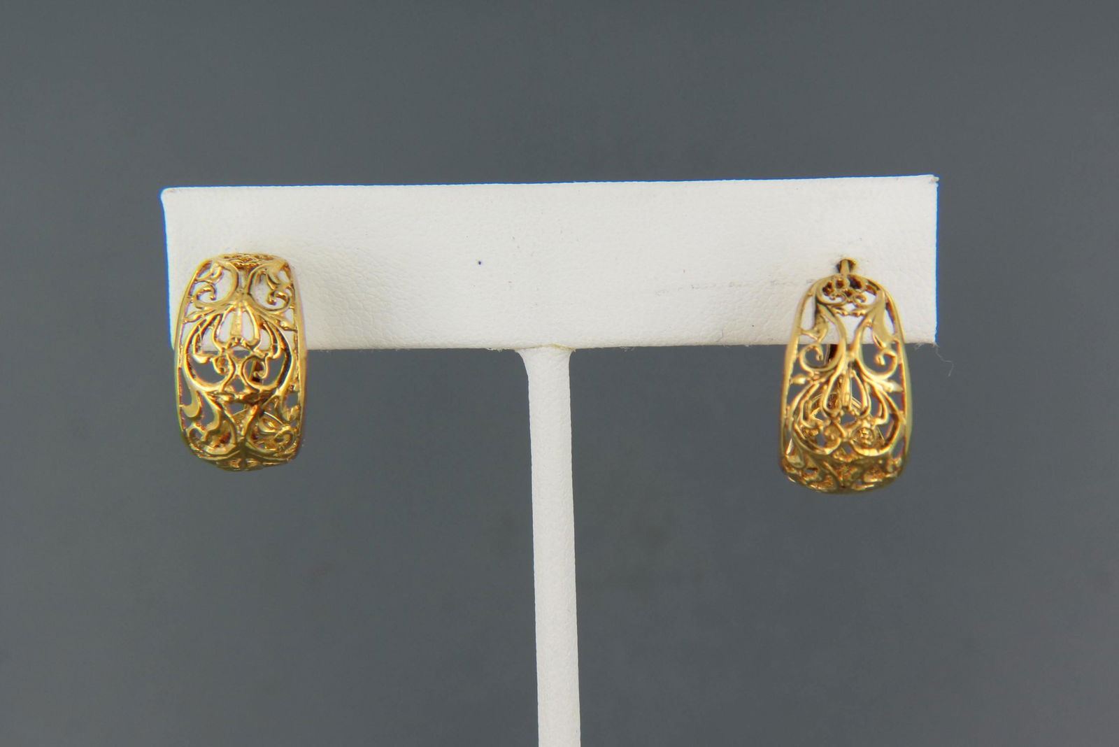 18K Gold Openwork Earrings, (1 of 6)