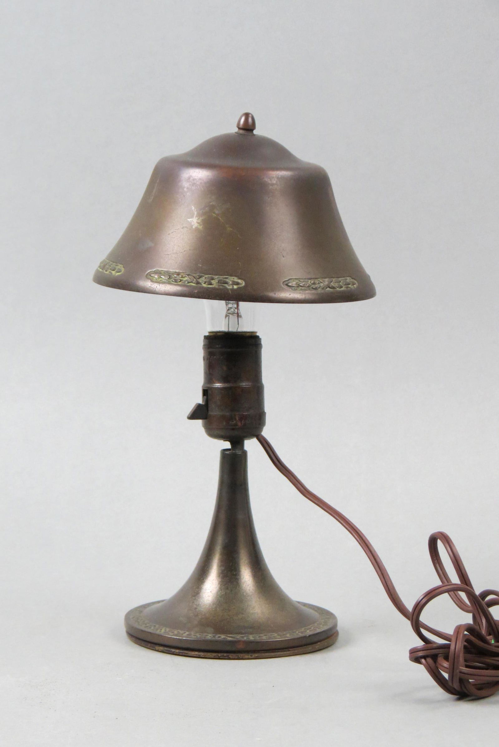 Arts & Crafts Bronzed Lamp, (1 of 3)