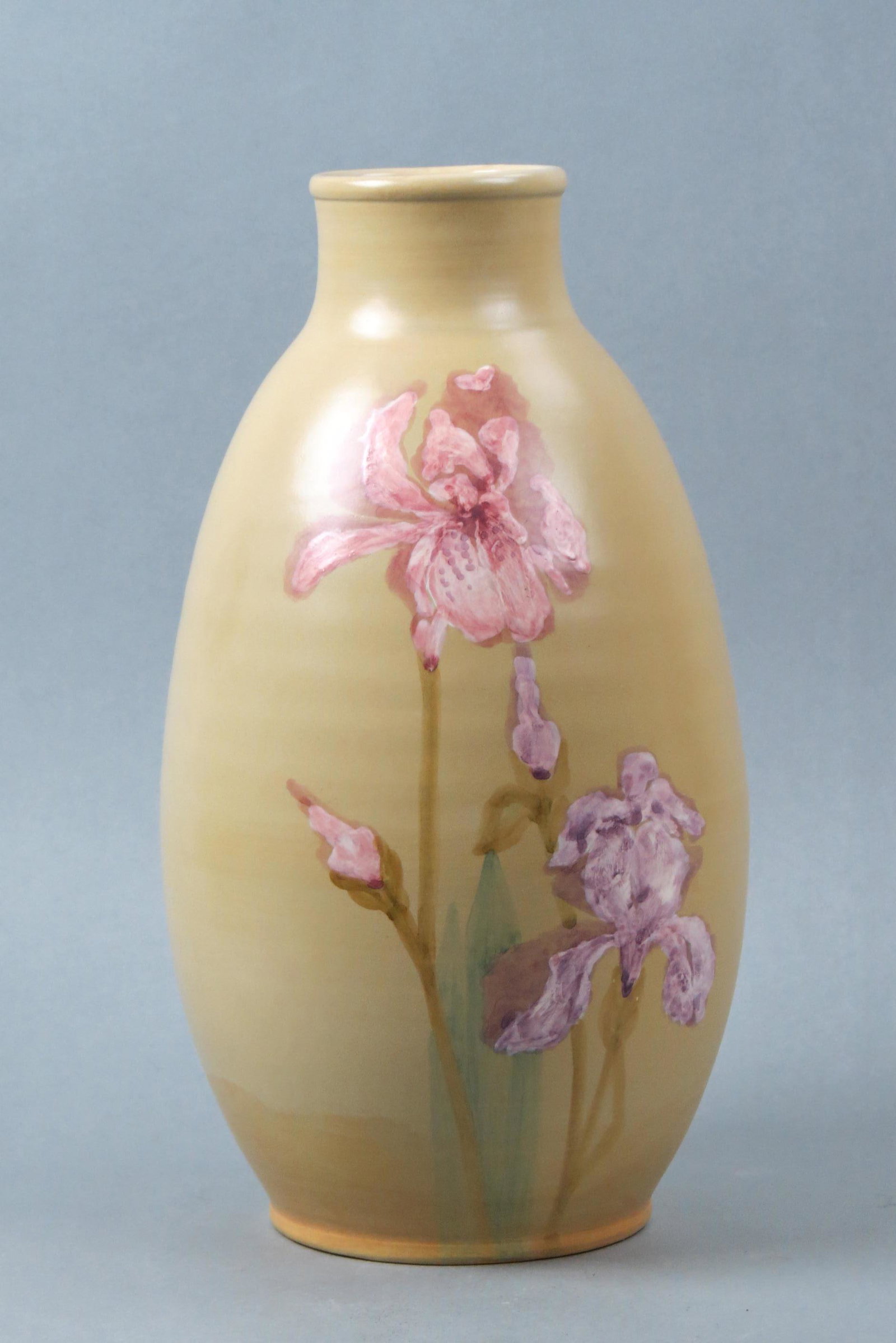 Giorgio Moretti Deruta Italian Pottery Vase,: hand painted Iris decor on light olive, 14" tall, signed, excellent.