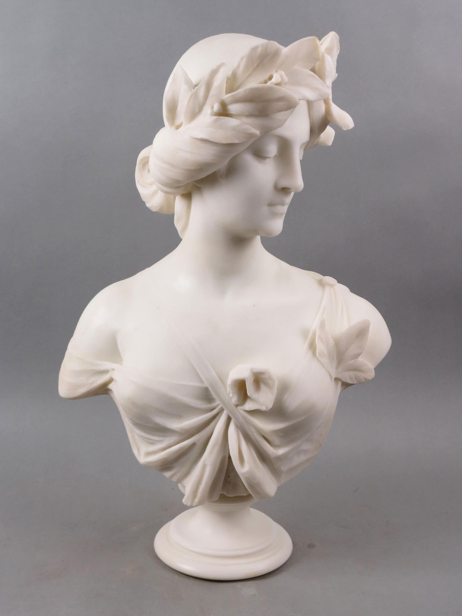 Adolfo Cipriani, Carved Marble Bust of Young Woman with pedestal style base, well listed Italian (1 of 7)