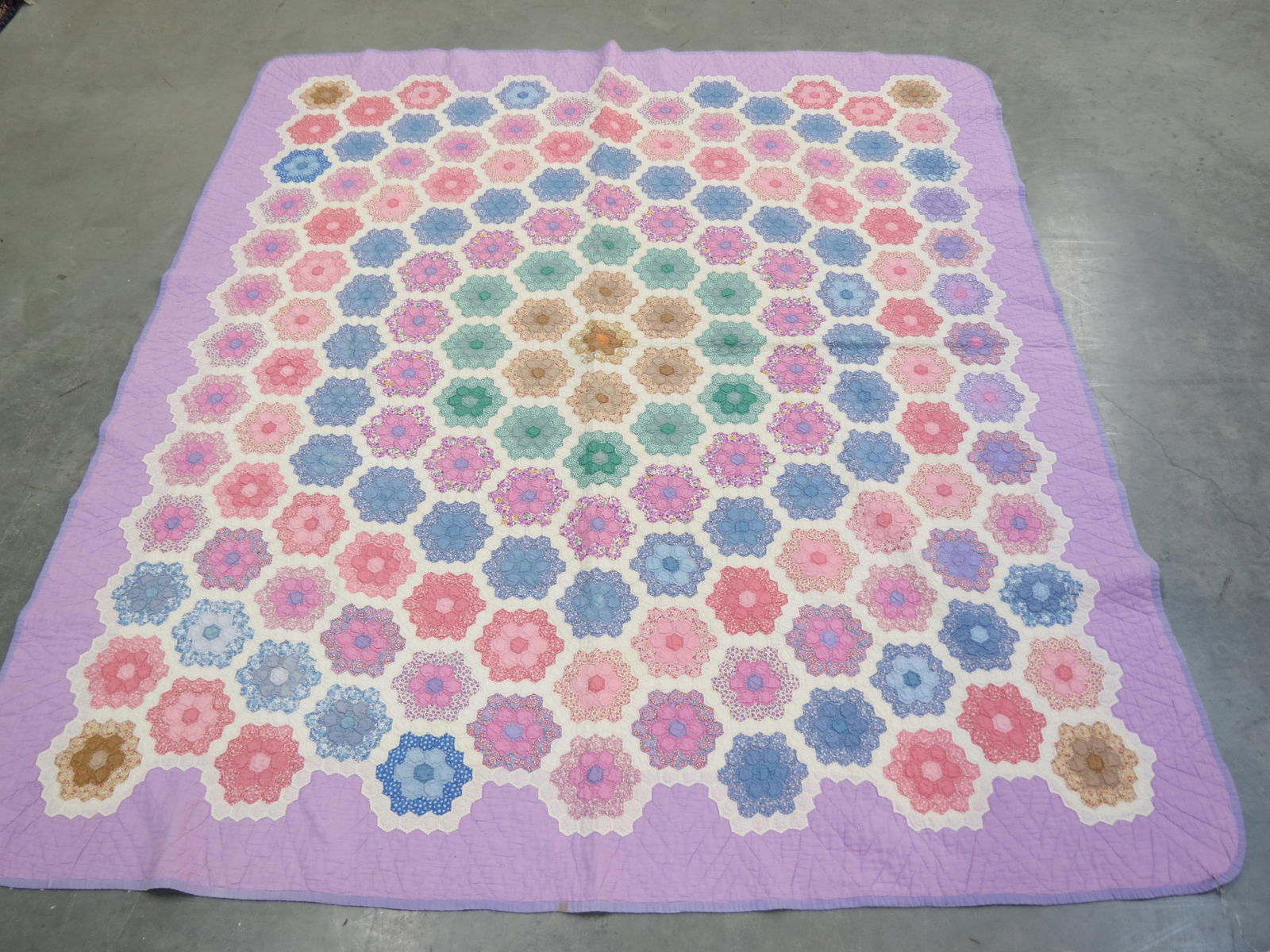 Antique Handmade Quilt "Grandma's Flower Garden", thousands of pieces, purple trim, 66" X 78". (1 of 5)