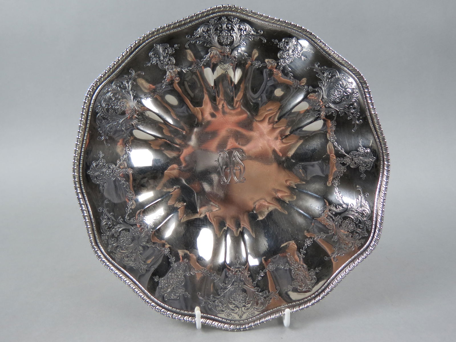 Sterling Silver Dessert Tray "Georgian" by Whiting with fine floral design, gadroon border, 11" (1 of 7)