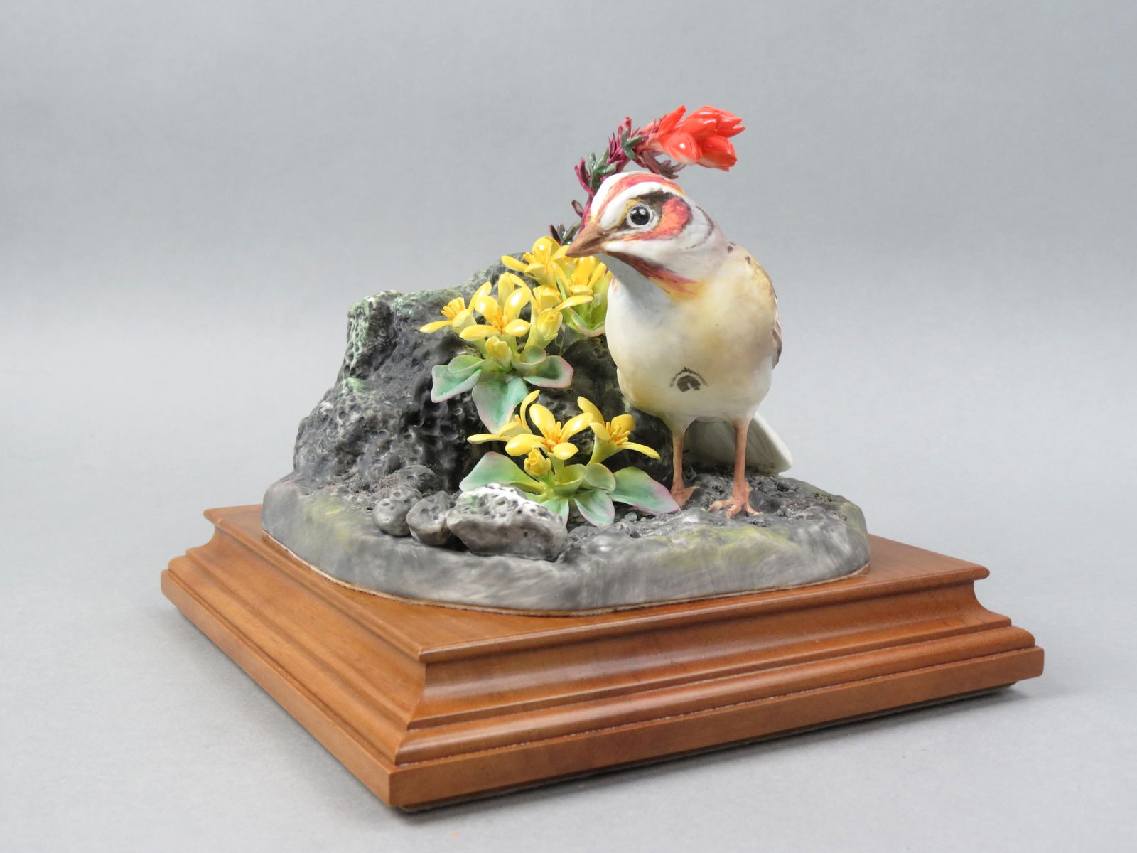 Royal Worcester Dorothy Doughty Bird Figurine, (1 of 6)