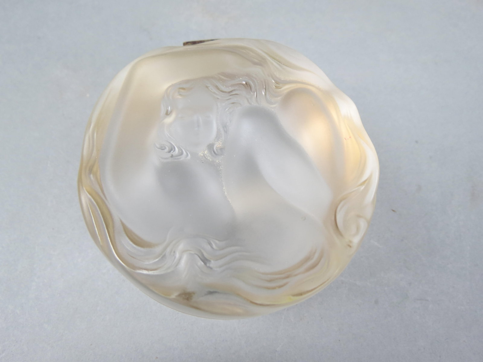 Lalique Crystal Dresser Box, "Daphne",: seatd nude female, frosted, 3" diamter, signed, excellent.
