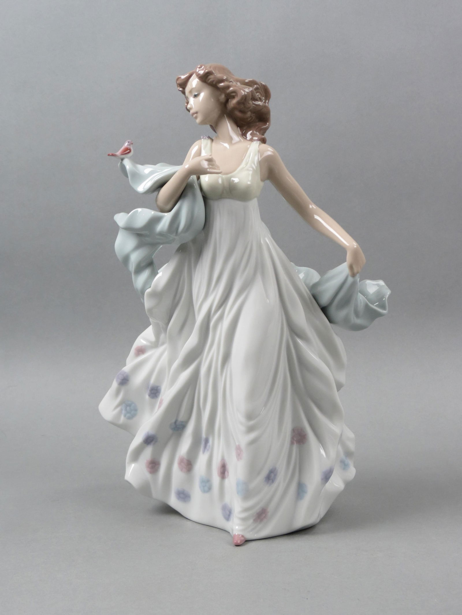 Lladro Porcelain Figurine "Summer Serenade" #6193, (1 of 5)