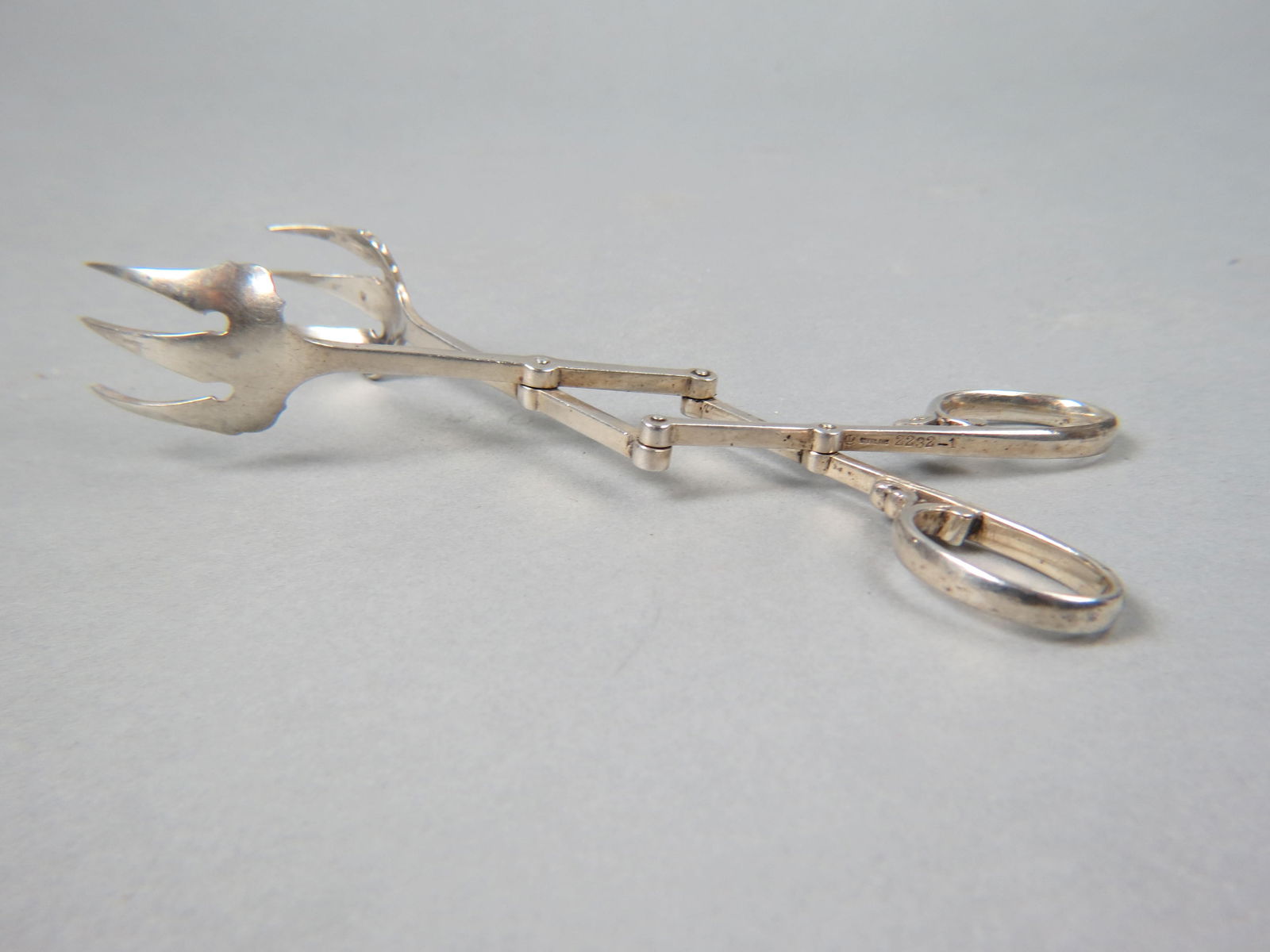 Sterling Silver Mechanical Ice Tongs, (1 of 3)