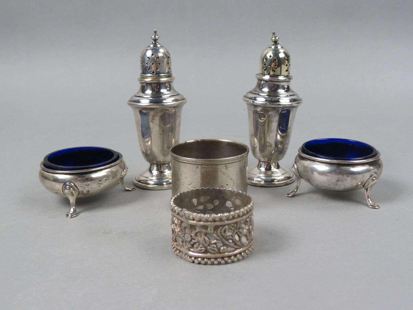 Estate Silver Lot; Gorham sterling Salt cellars (1 of 5)