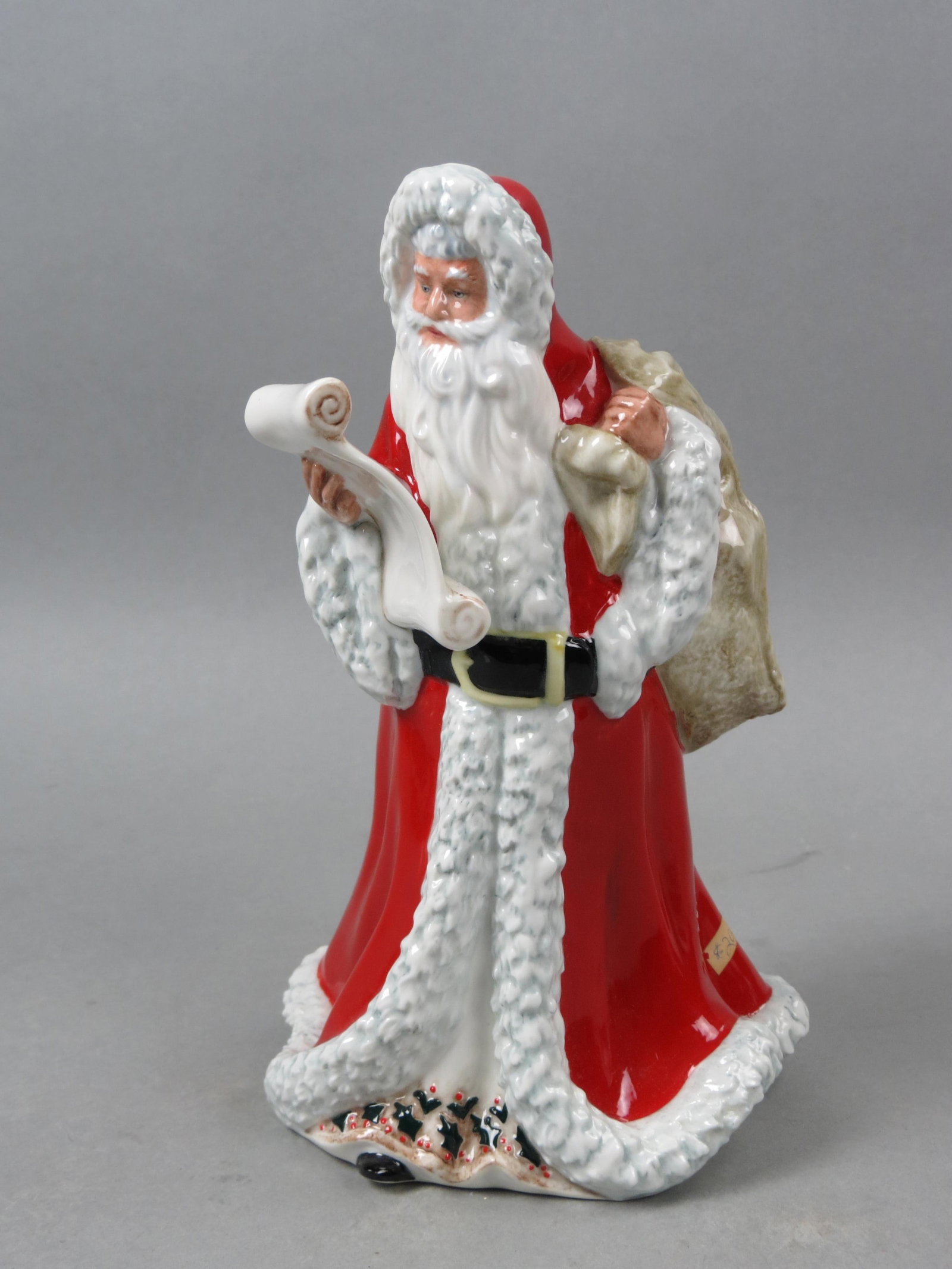 Royal Doulton Figurine "Father Christmas",: HN3399, 9", excellent.