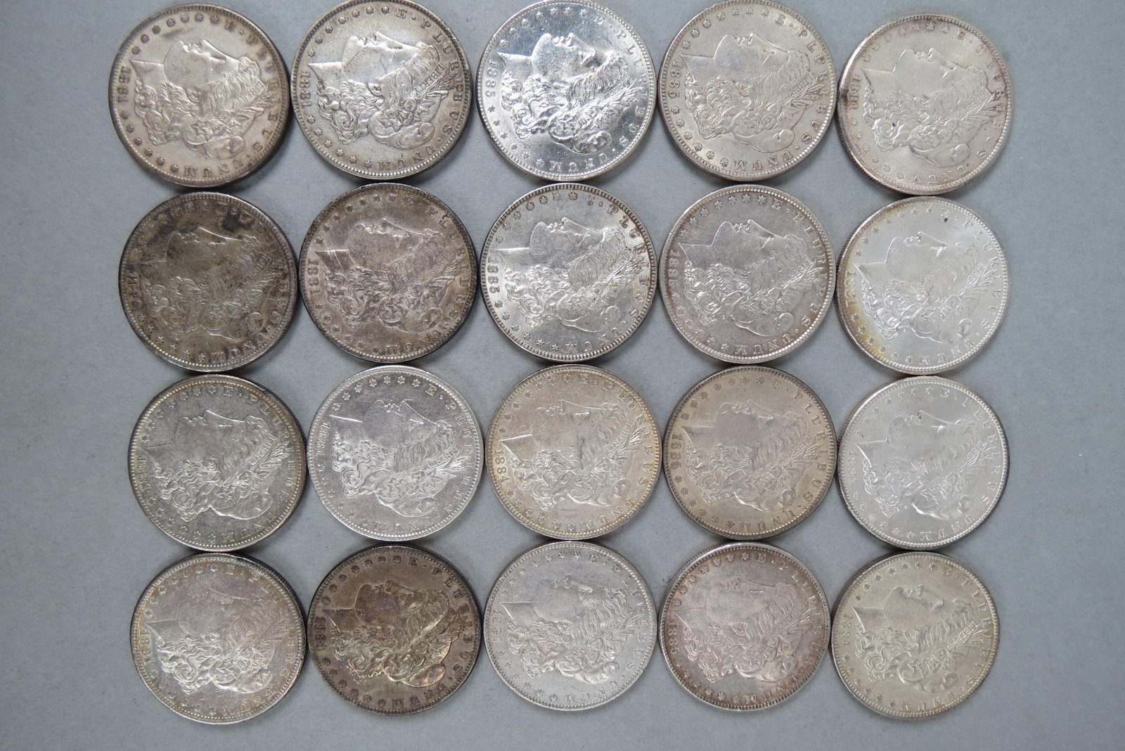 20 Morgan Silver Dollars, 1881-1885, mixed, (1 of 3)