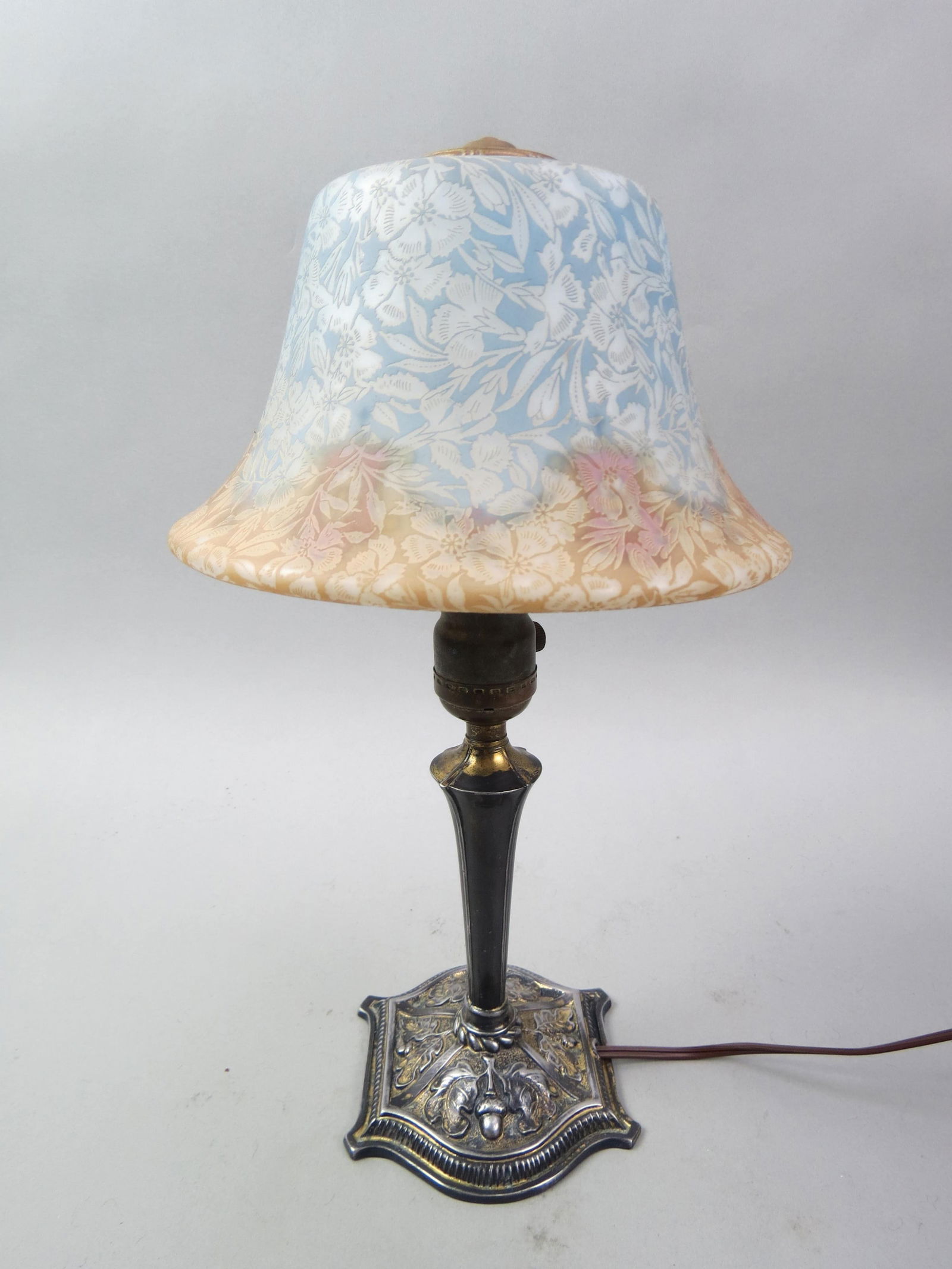 Pairpoint Art Glass Lamp, (1 of 9)