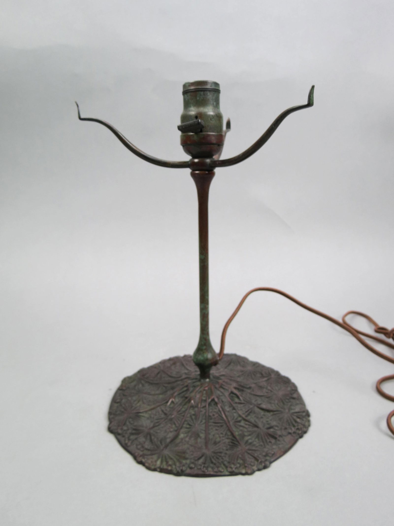 Tiffany Studios Bronze Lamp Base, "Wild Carrot" pattern, (1 of 7)
